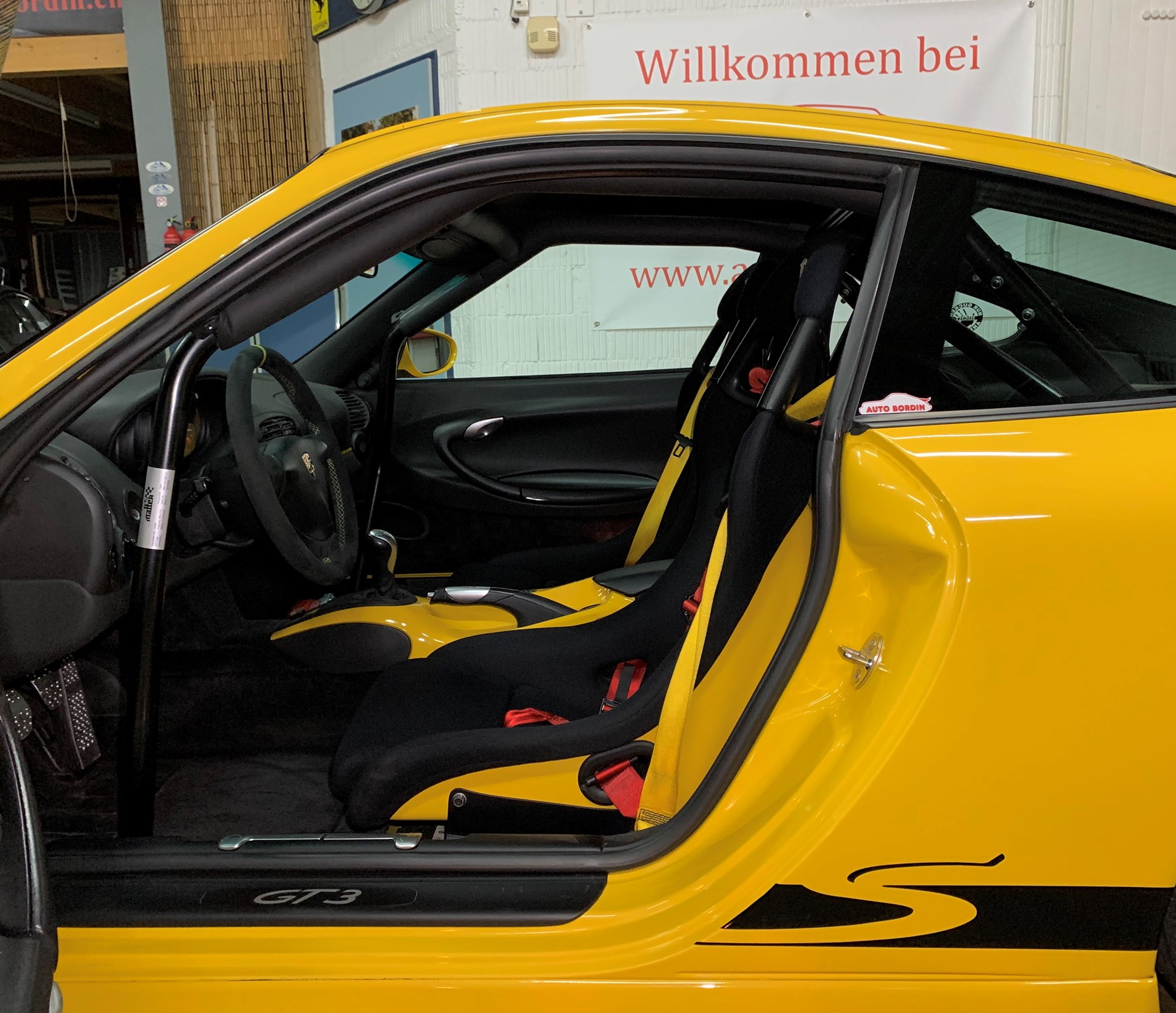 PORSCHE 911 GT3 MK1 003 CLUBSPORT-image-4
