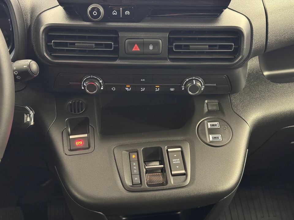 Proace City Van L1 1.5 D 130 Active