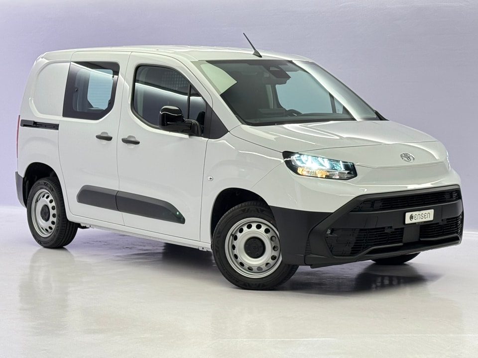 Proace City Van L1 1.5 D 130 Active