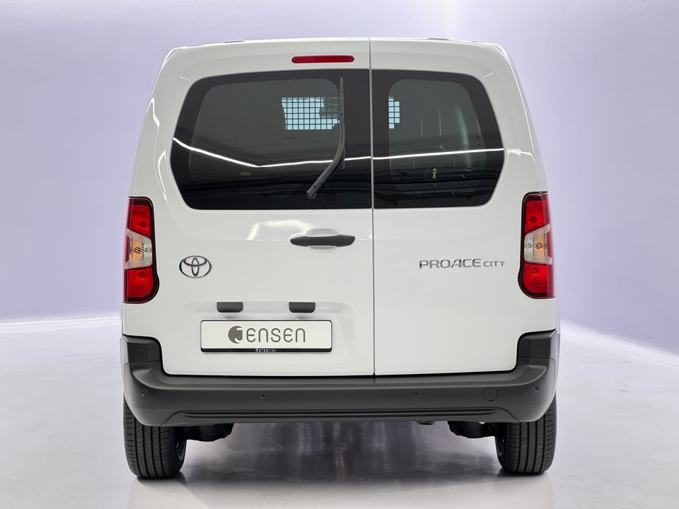 Proace City Van L1 1.5 D 130 Active