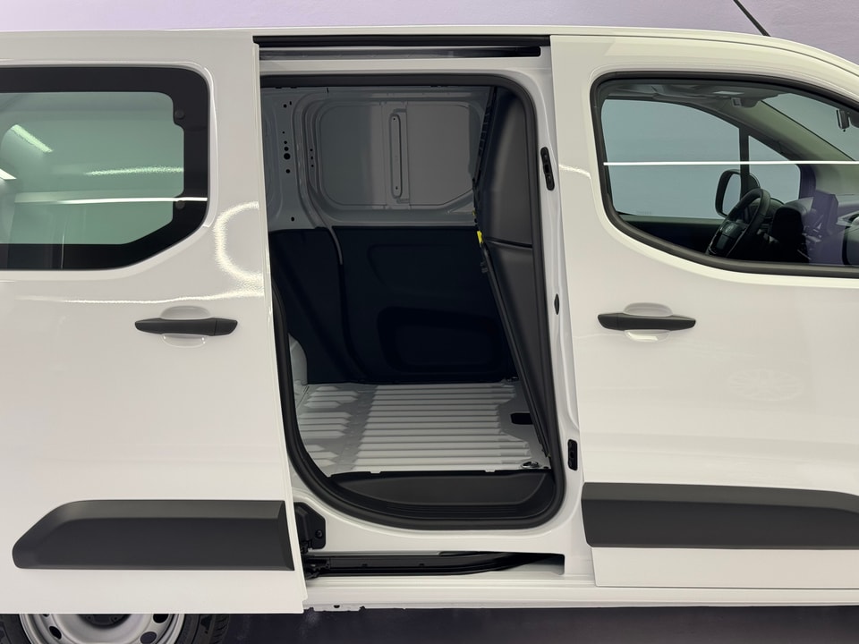 Proace City Van L1 1.5 D 130 Active