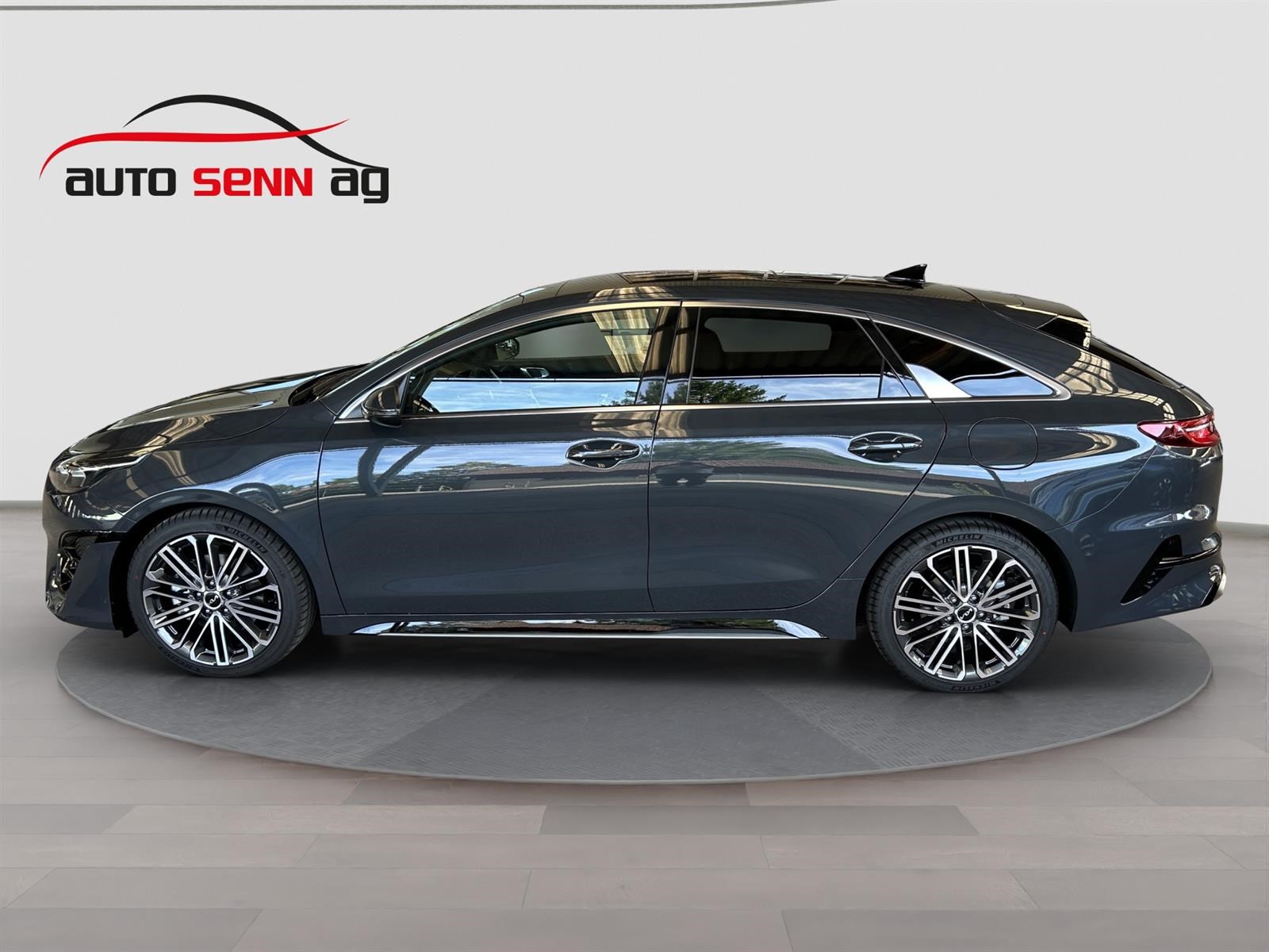KIA ProCeed 1.5 T-GDi GT-Line Edition-showroom-element-1