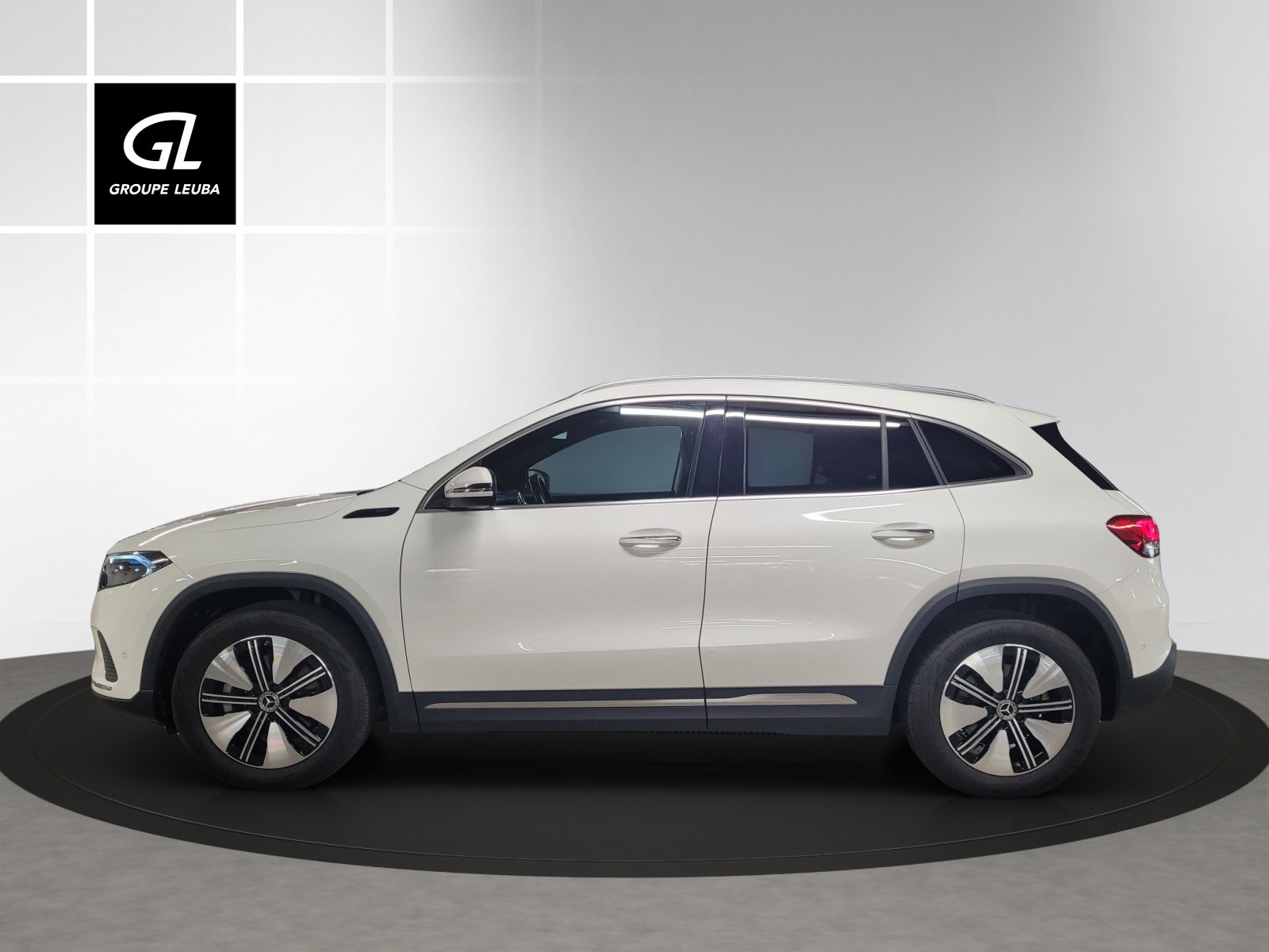 MERCEDES-BENZ EQA 250-showroom-element-2