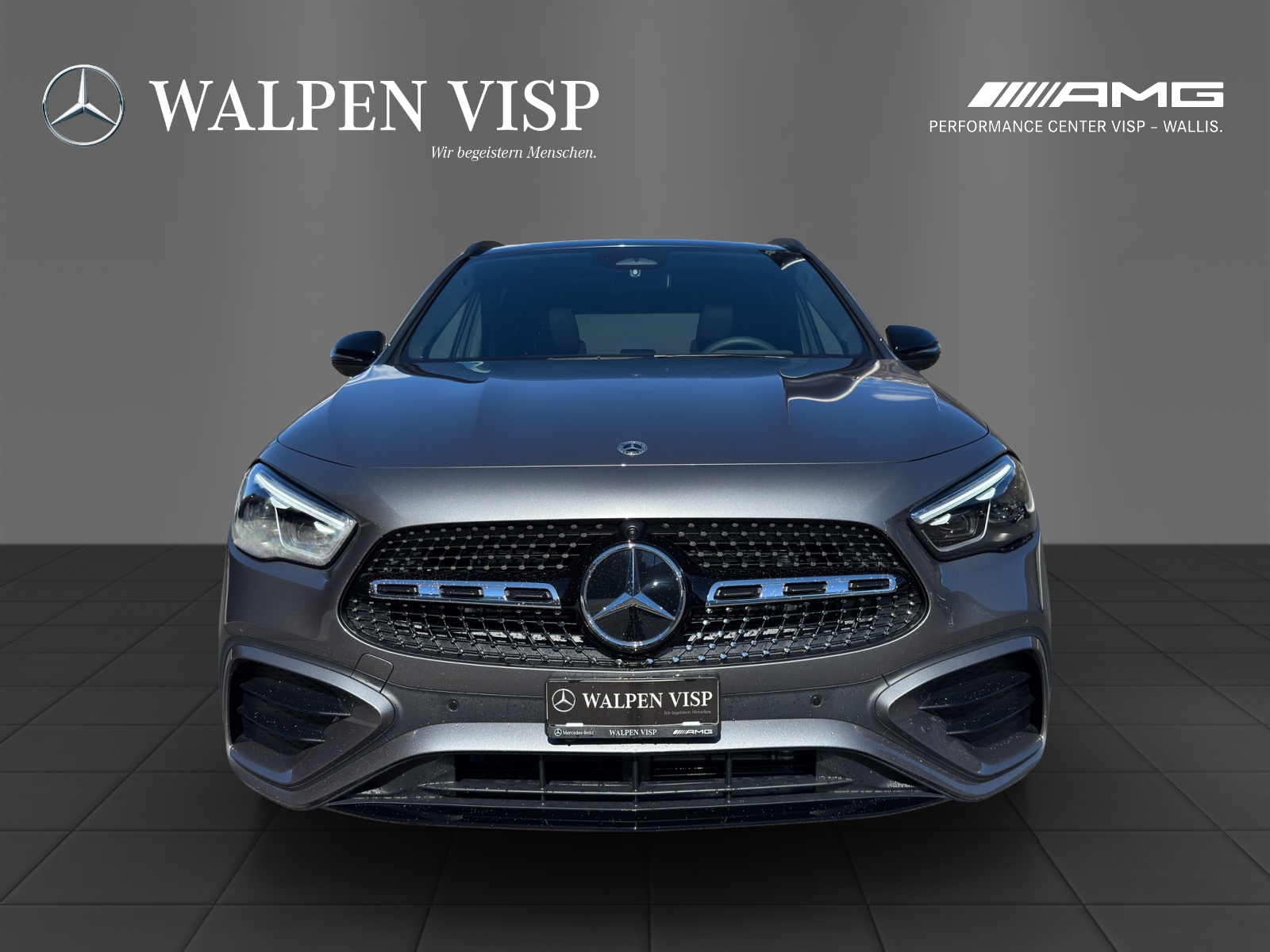 MERCEDES-BENZ GLA 250 4Matic 8G-DCT-showroom-element-1