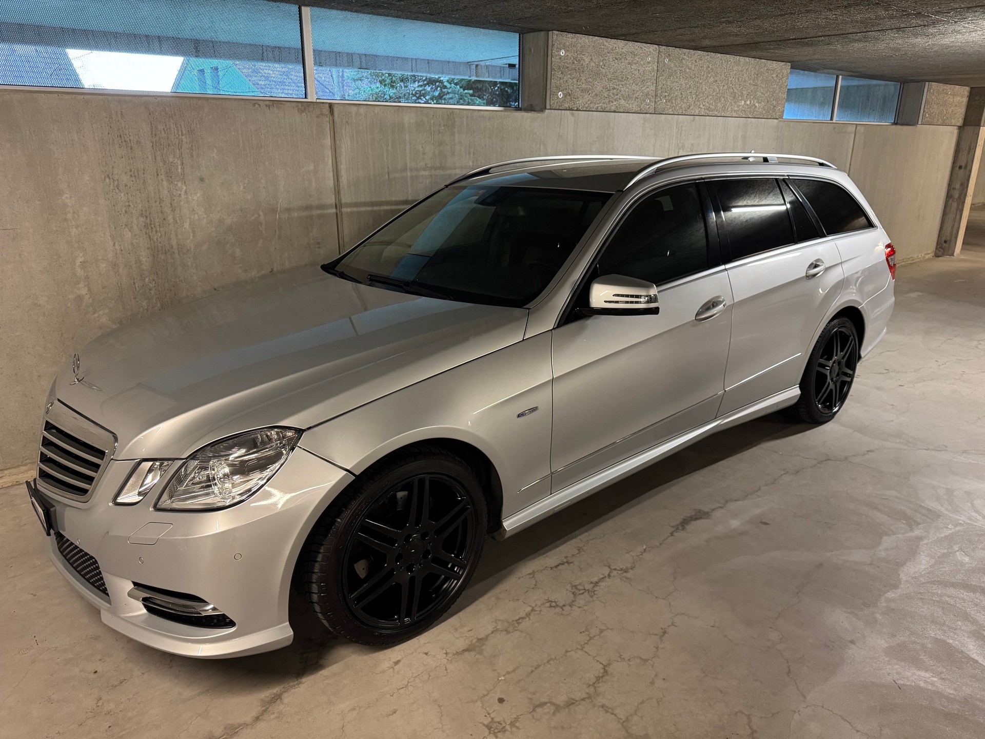 MERCEDES-BENZ E 250 CDI BlueEff. Avantgarde 4Matic 7G-Tronic