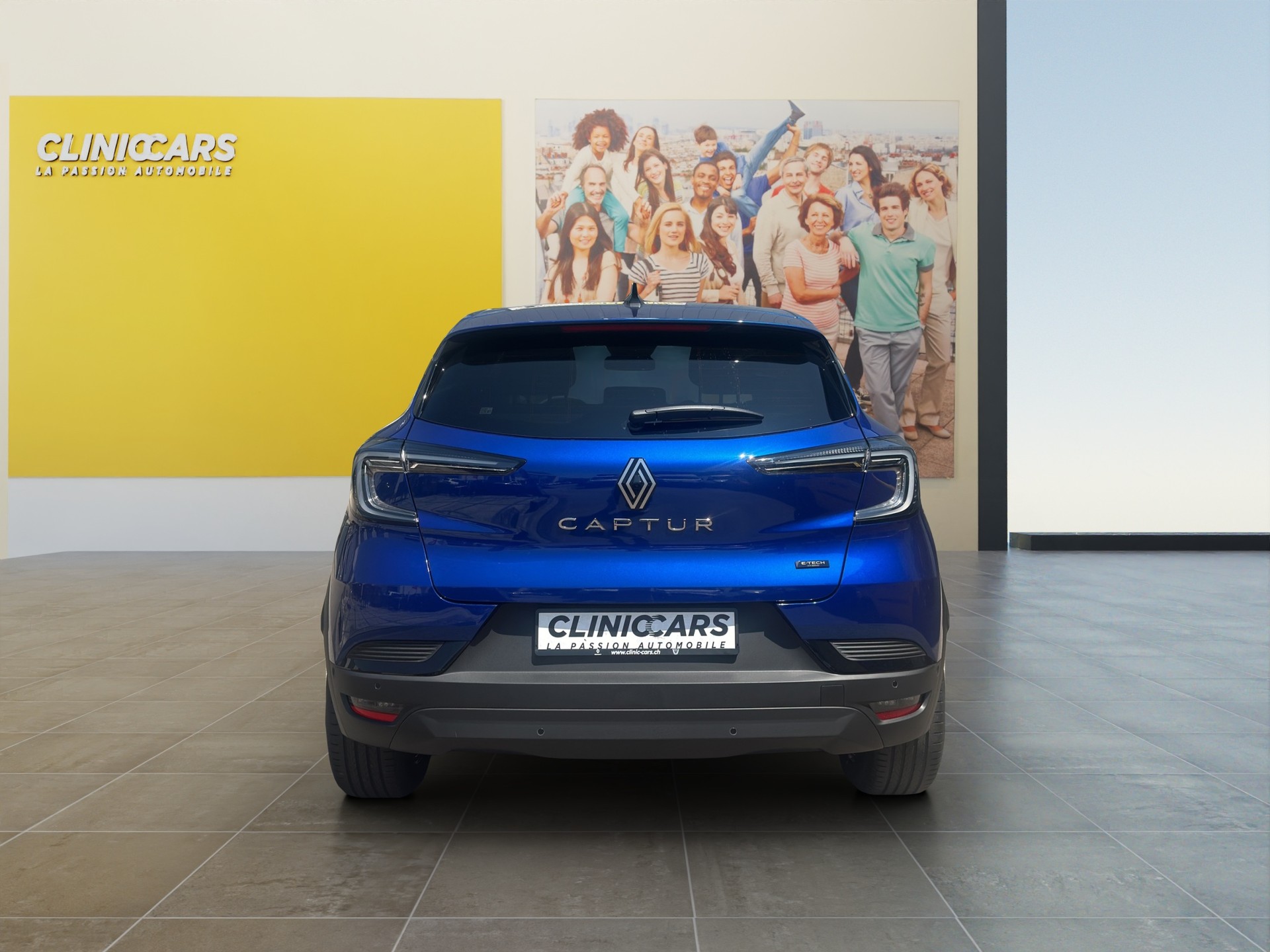 RENAULT Captur 1.3 TCe Techno EDC-showroom-element-3