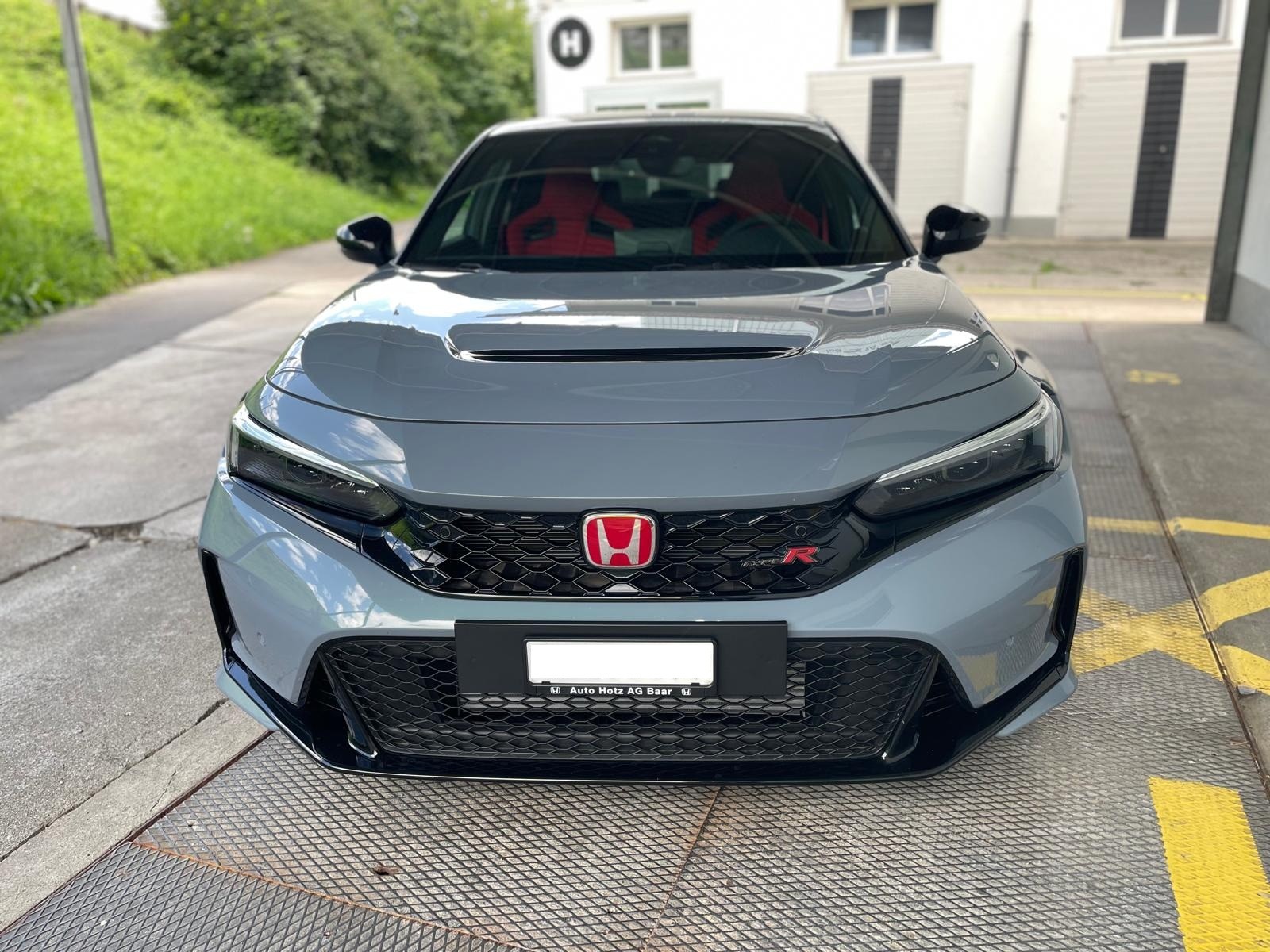 HONDA Civic 2.0 i-VTEC Type R 50th Anniversary-showroom-element-1