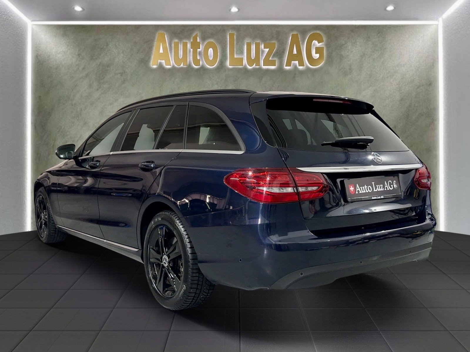 MERCEDES-BENZ C 220 d Swiss Star 4M 9G-Tronic-image-13