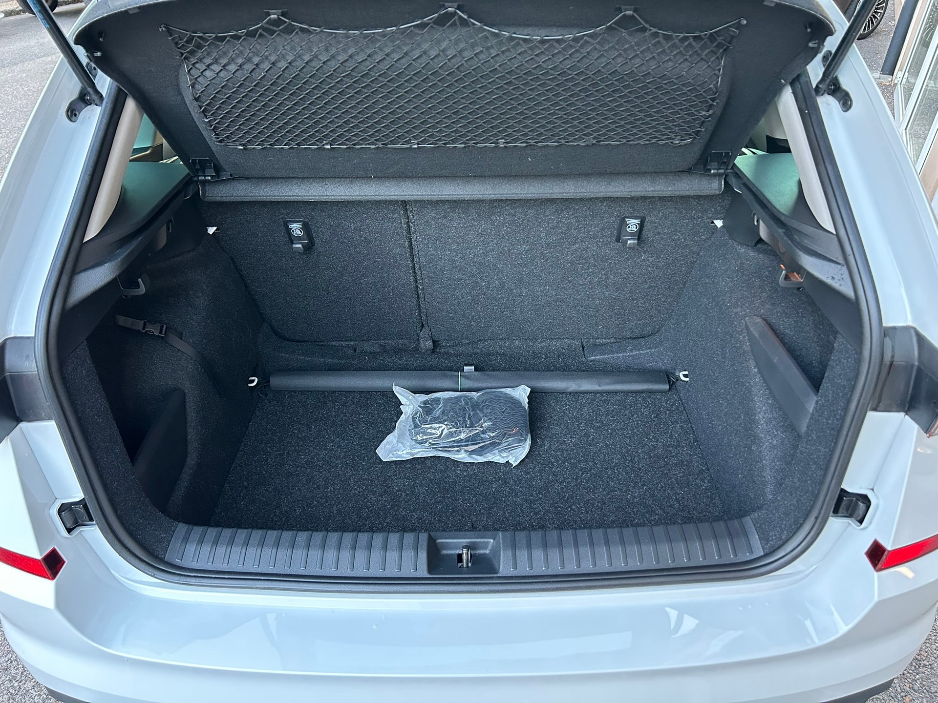 SKODA Kamiq 1.0 TSI Ambition DSG-image-6