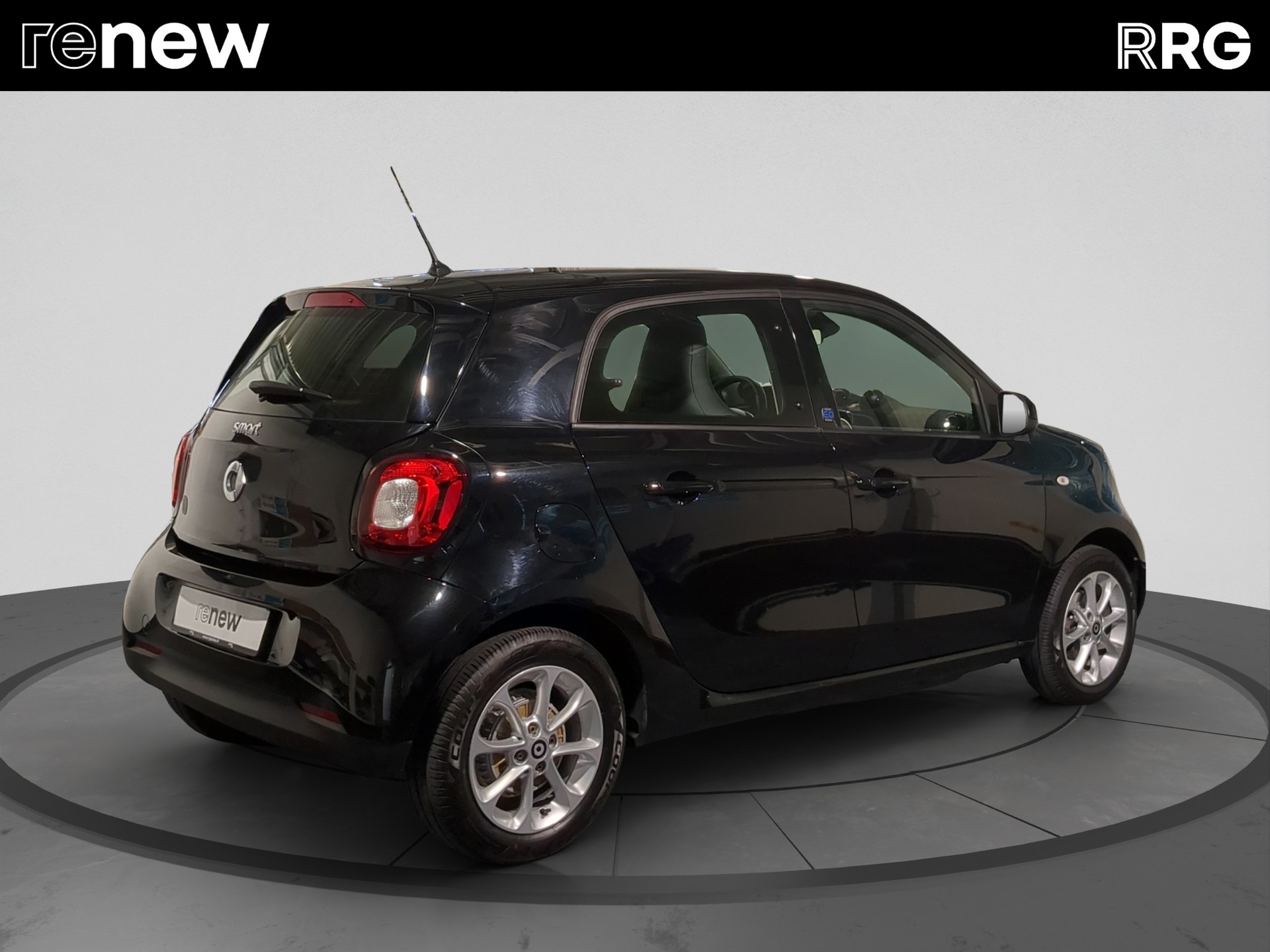 SMART forfour EQ prime-showroom-element-2