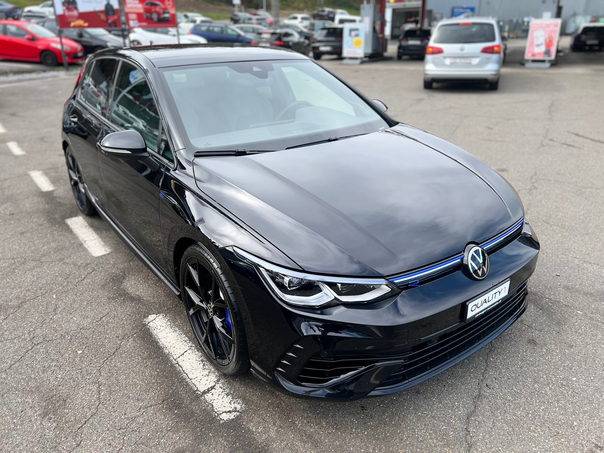 VW Golf 2.0 TSI R DSG 4Motion R 20 Years-showroom-element-1