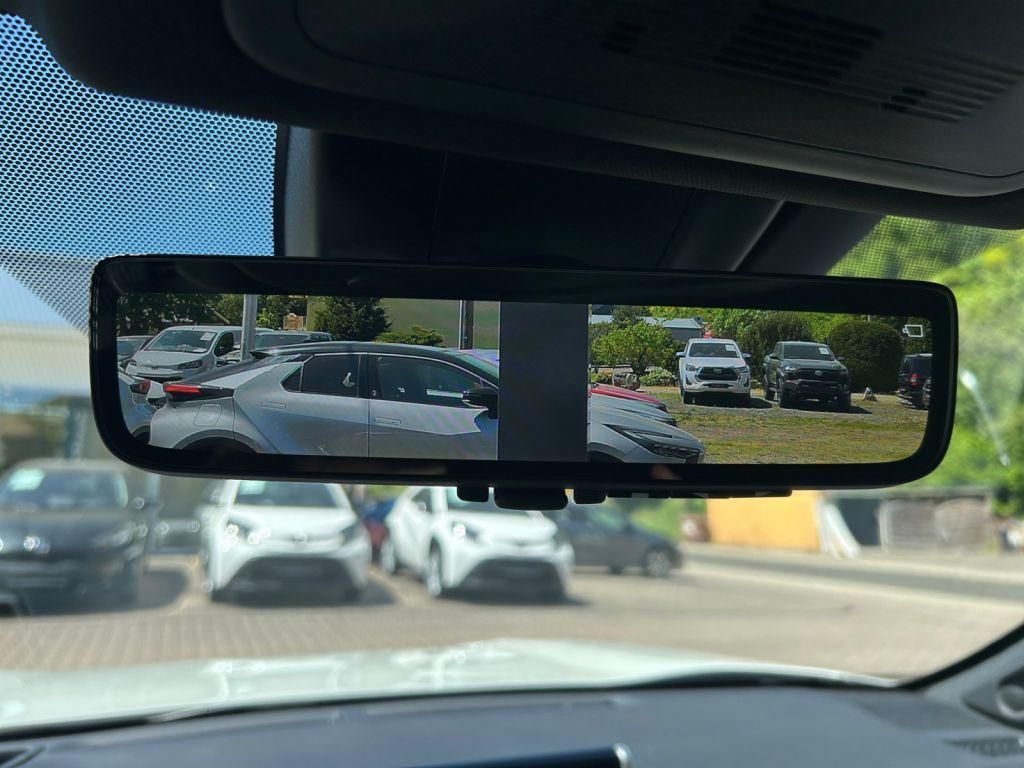 TOYOTA RAV-4 2.5 PHEV Platinum e-CVT 4WD-image-11