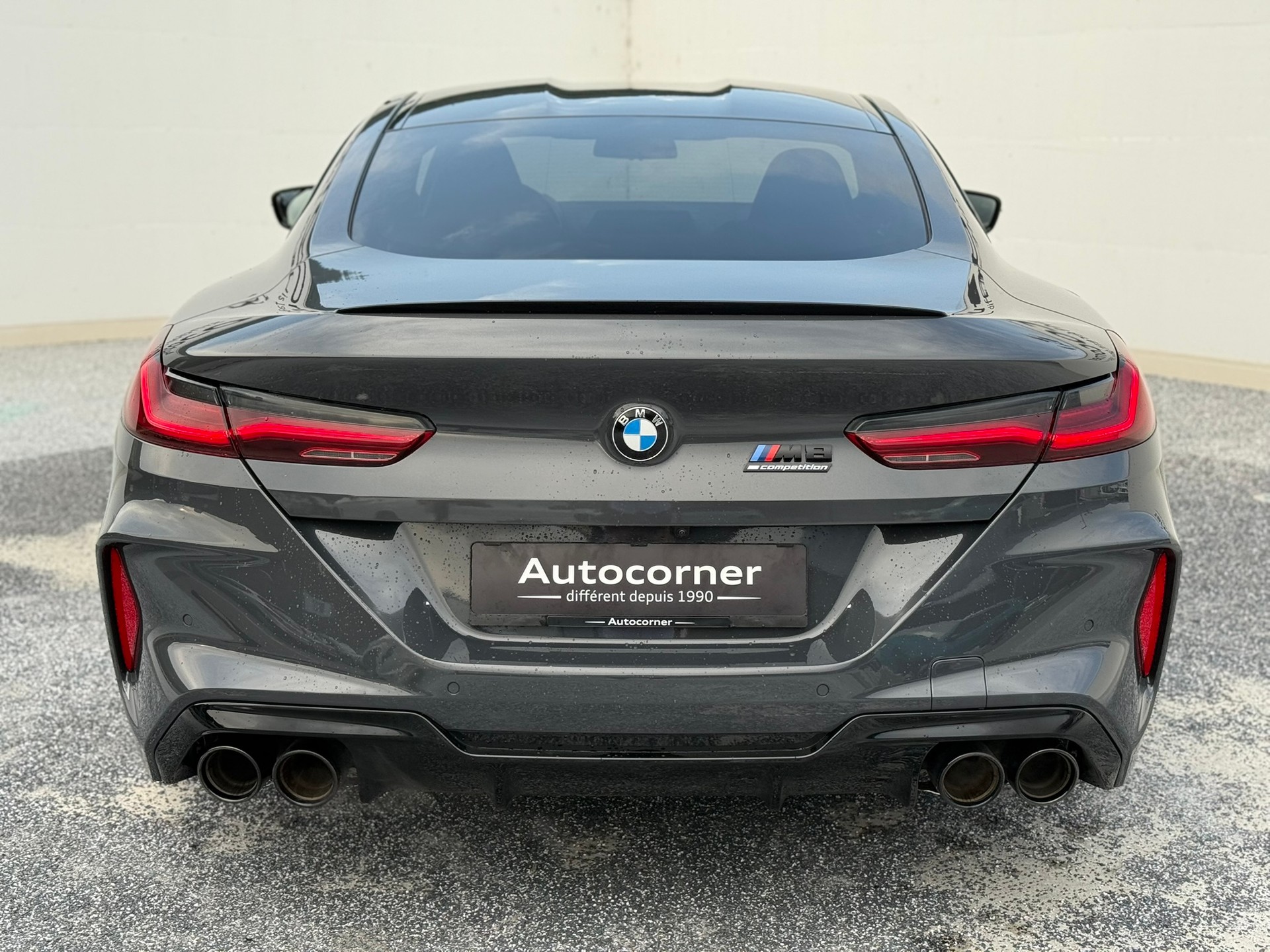 BMW M8 xDrive Steptronic M Competition-showroom-element-2