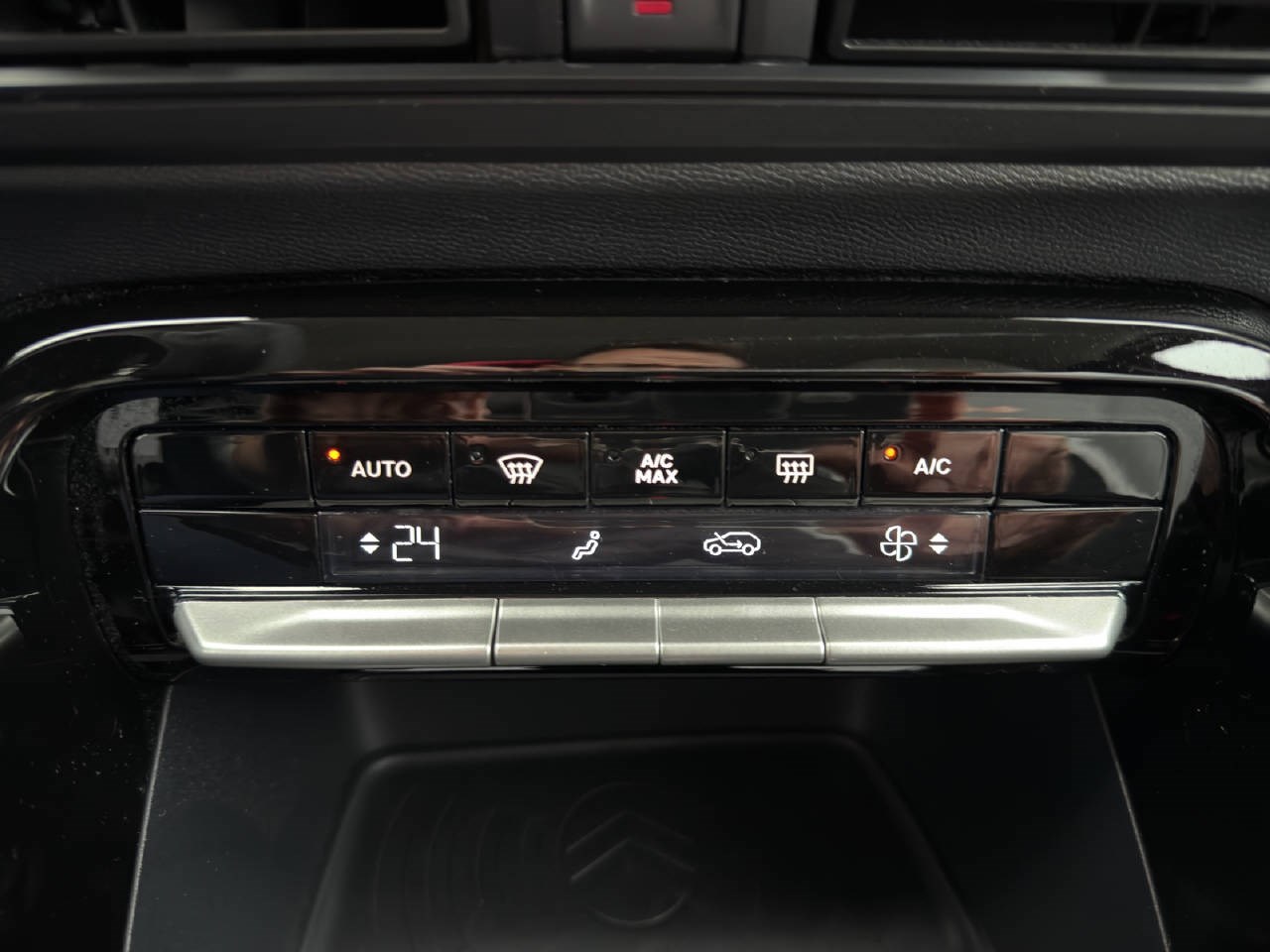 CITROEN e-C3 Max-image-13