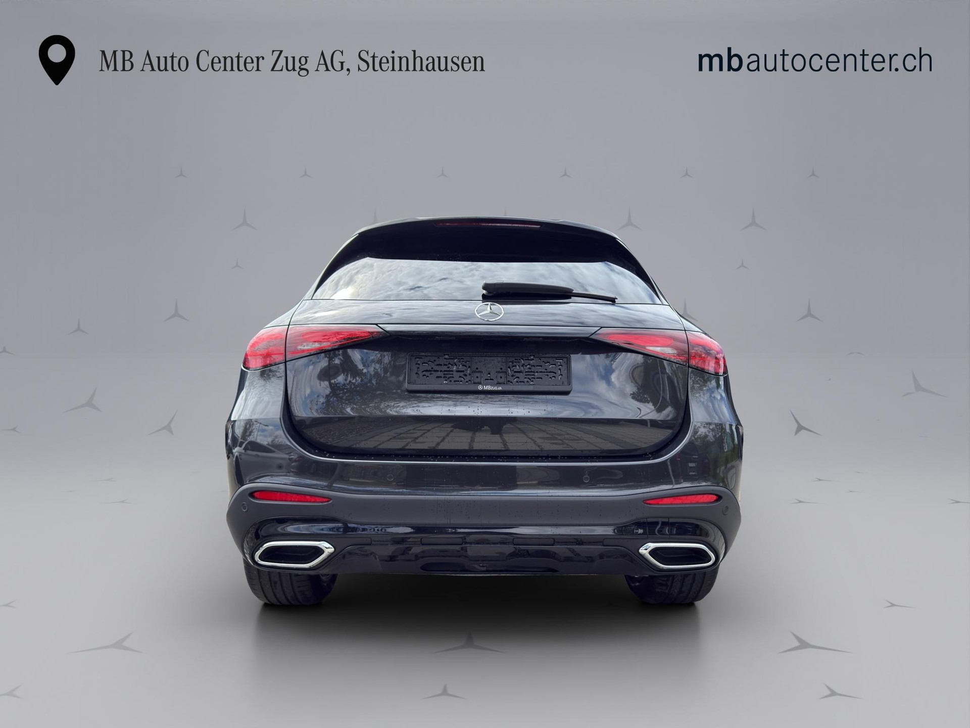 MERCEDES-BENZ GLC 300 AMG Line 4matic-showroom-element-3