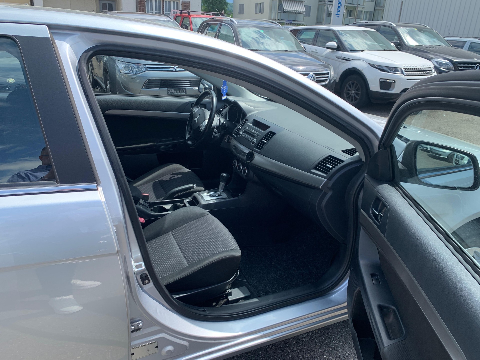 MITSUBISHI Lancer Sportback 1.8 Instyle CVT-image-4