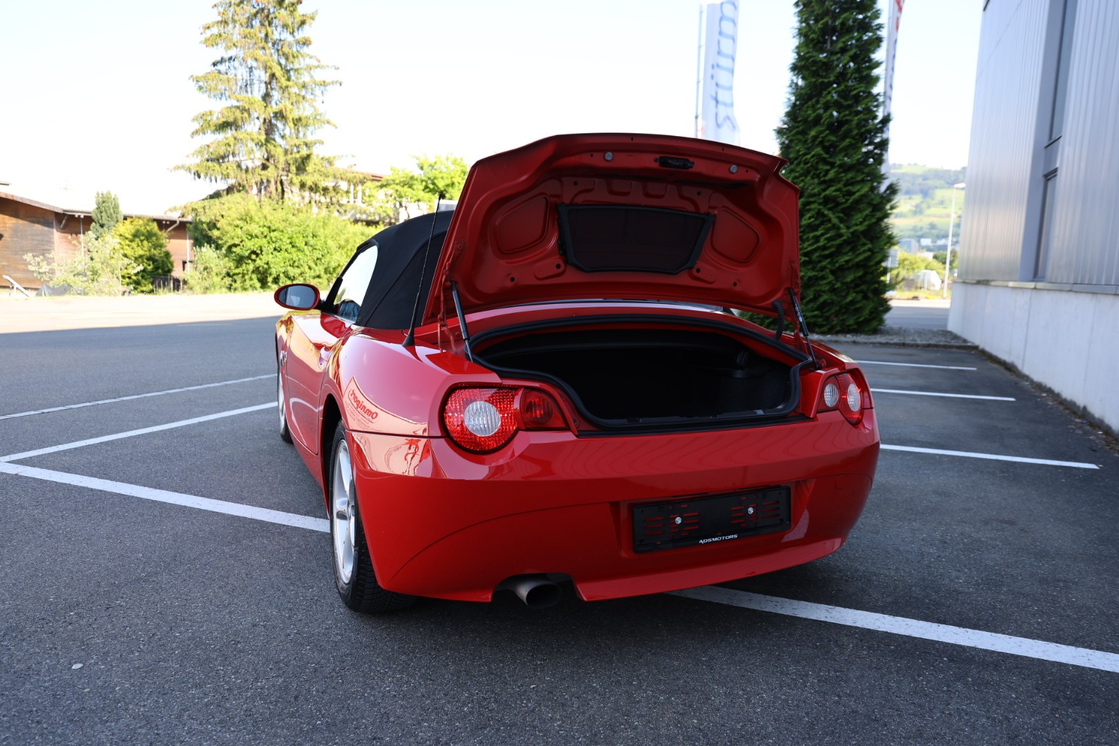 BMW Z4 2.0i Roadster-image-9
