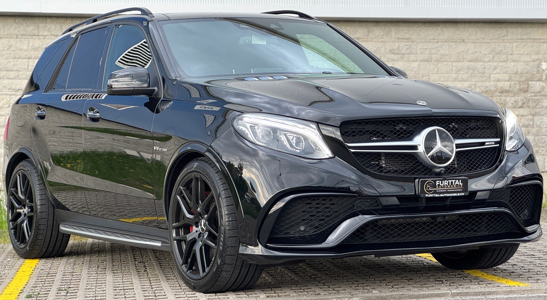 MERCEDES-BENZ GLE 63 S AMG 4Matic Speedshift Plus 7G-Tronic * OHNE OPF * CARBON PAKET *-showroom-element-1