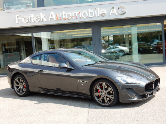 MASERATI GranTurismo Sport