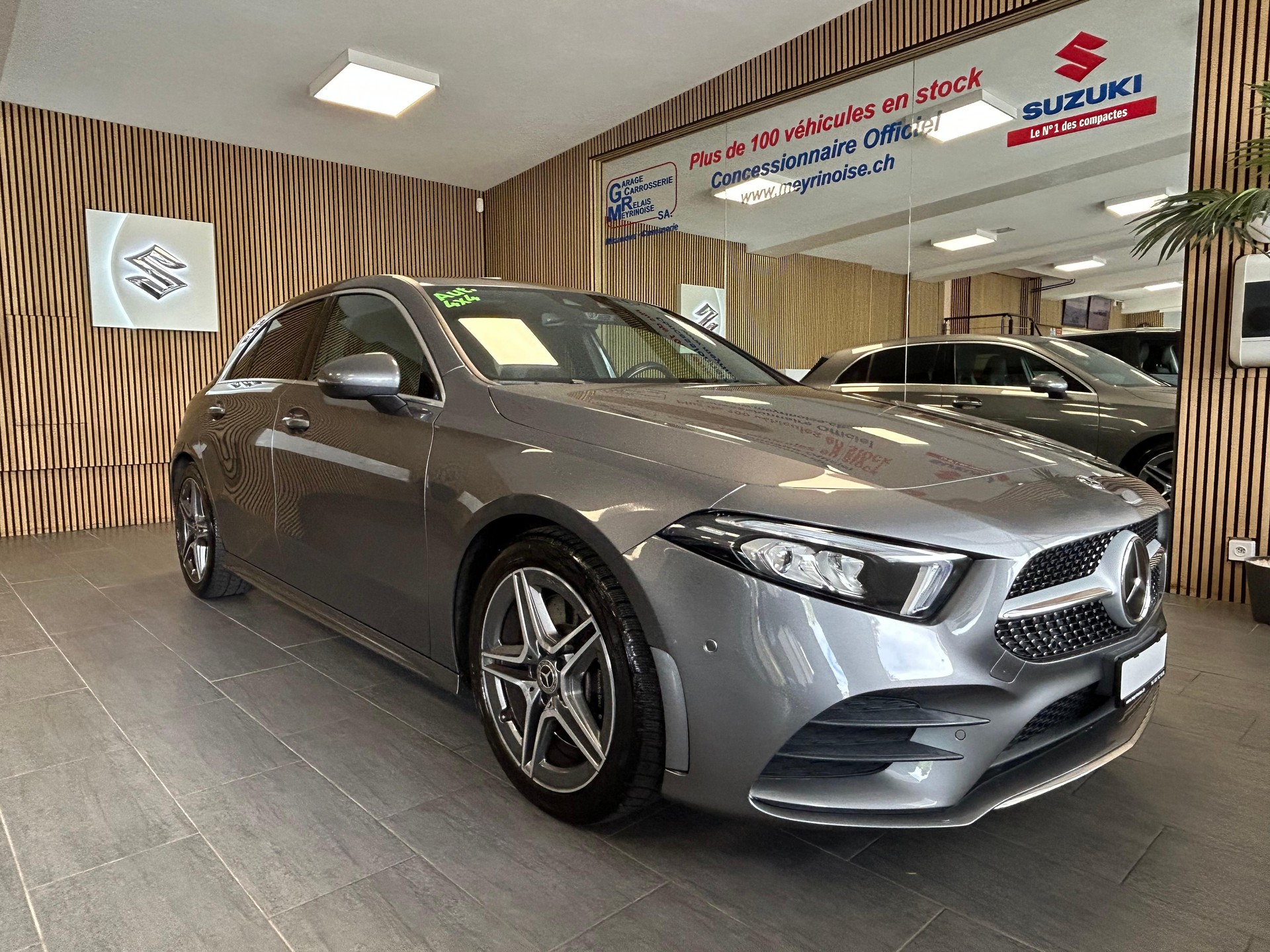 MERCEDES-BENZ A 250 AMG Line 4m
