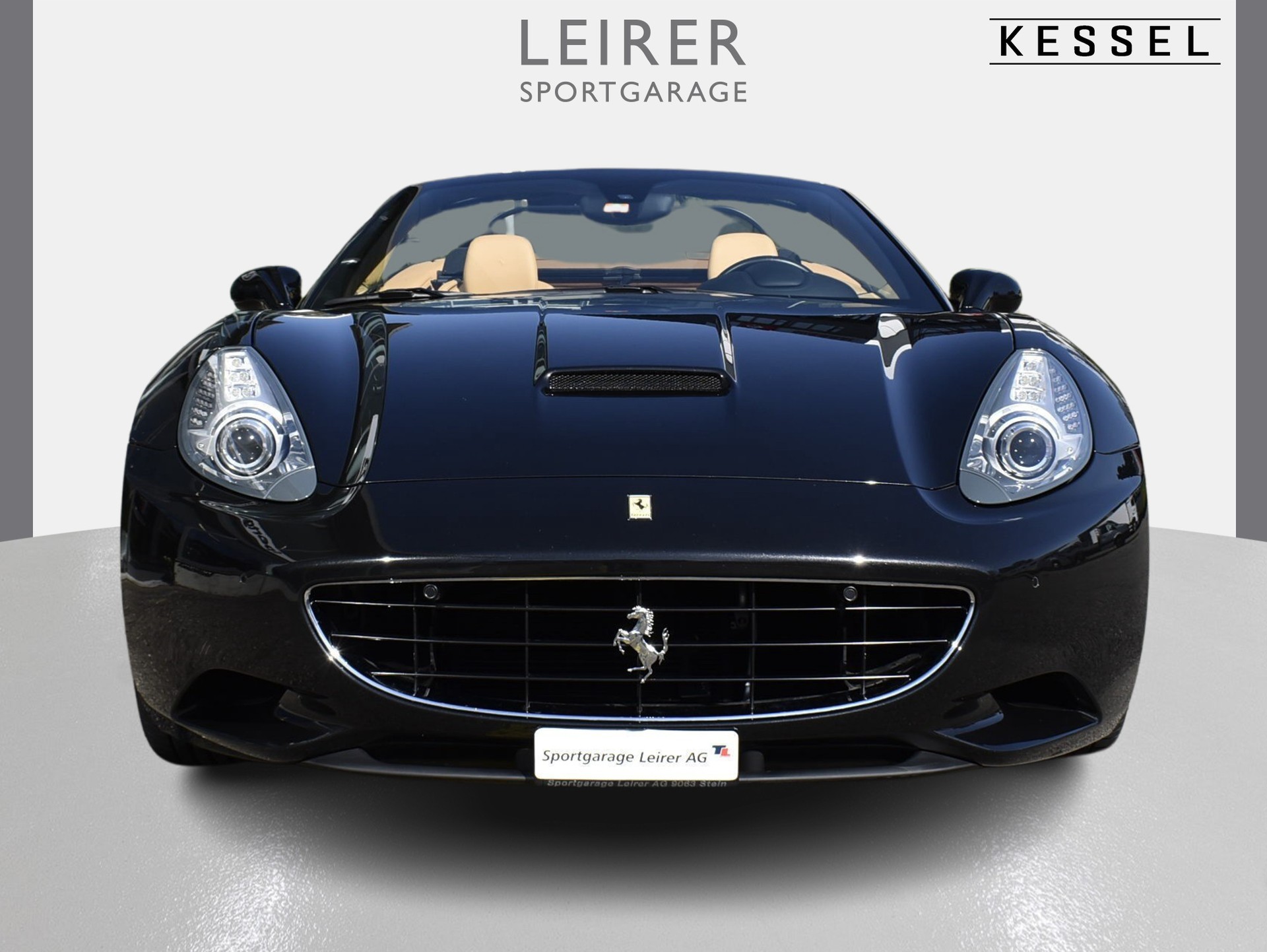 FERRARI California 4.3 V8-showroom-element-3