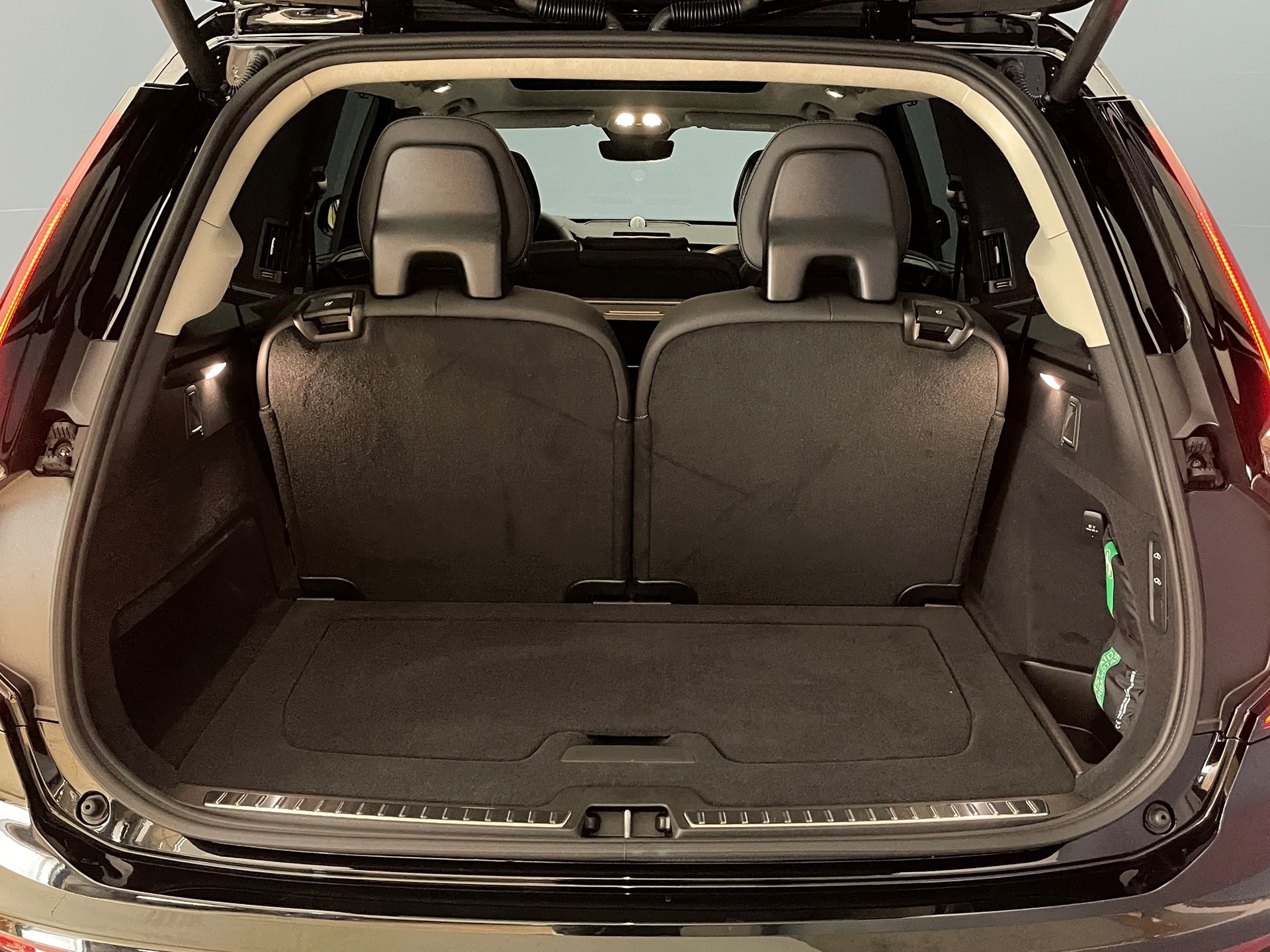 VOLVO XC90 2.0 T8 TE Ultra Bright eAWD-image-12