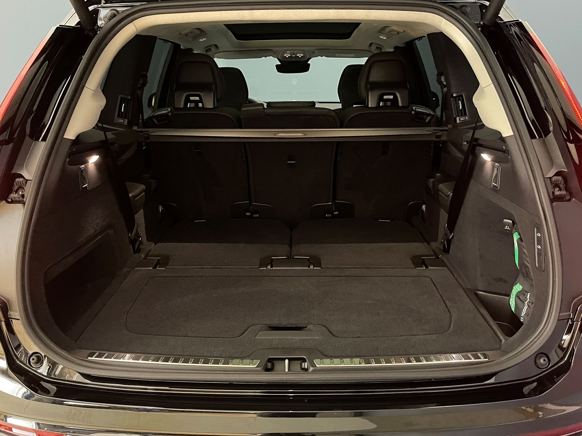 VOLVO XC90 2.0 T8 TE Ultra Bright eAWD-image-13