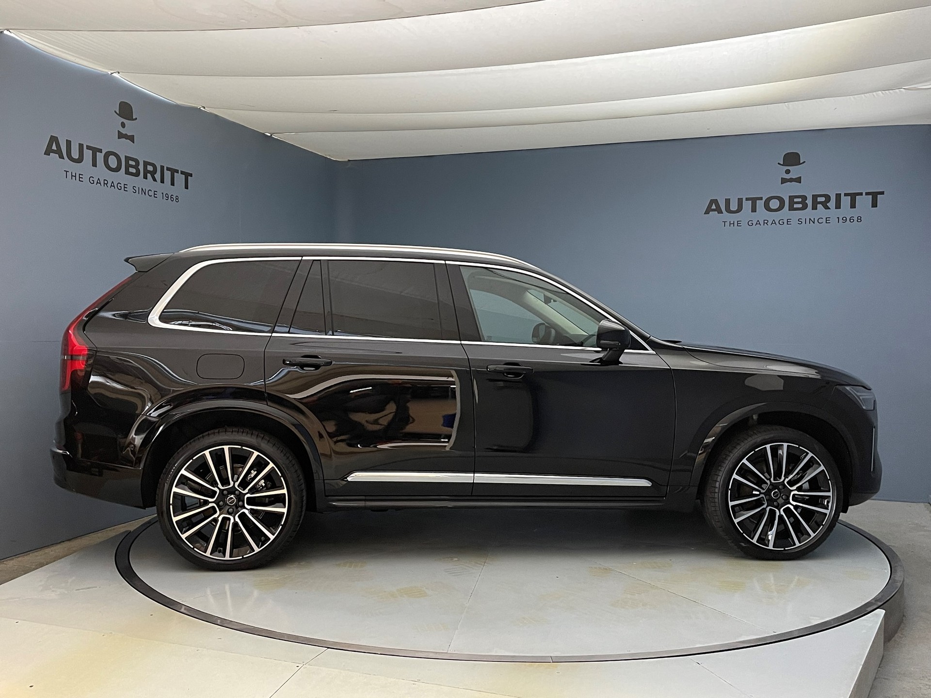 VOLVO XC90 2.0 T8 TE Ultra Bright eAWD-image-4