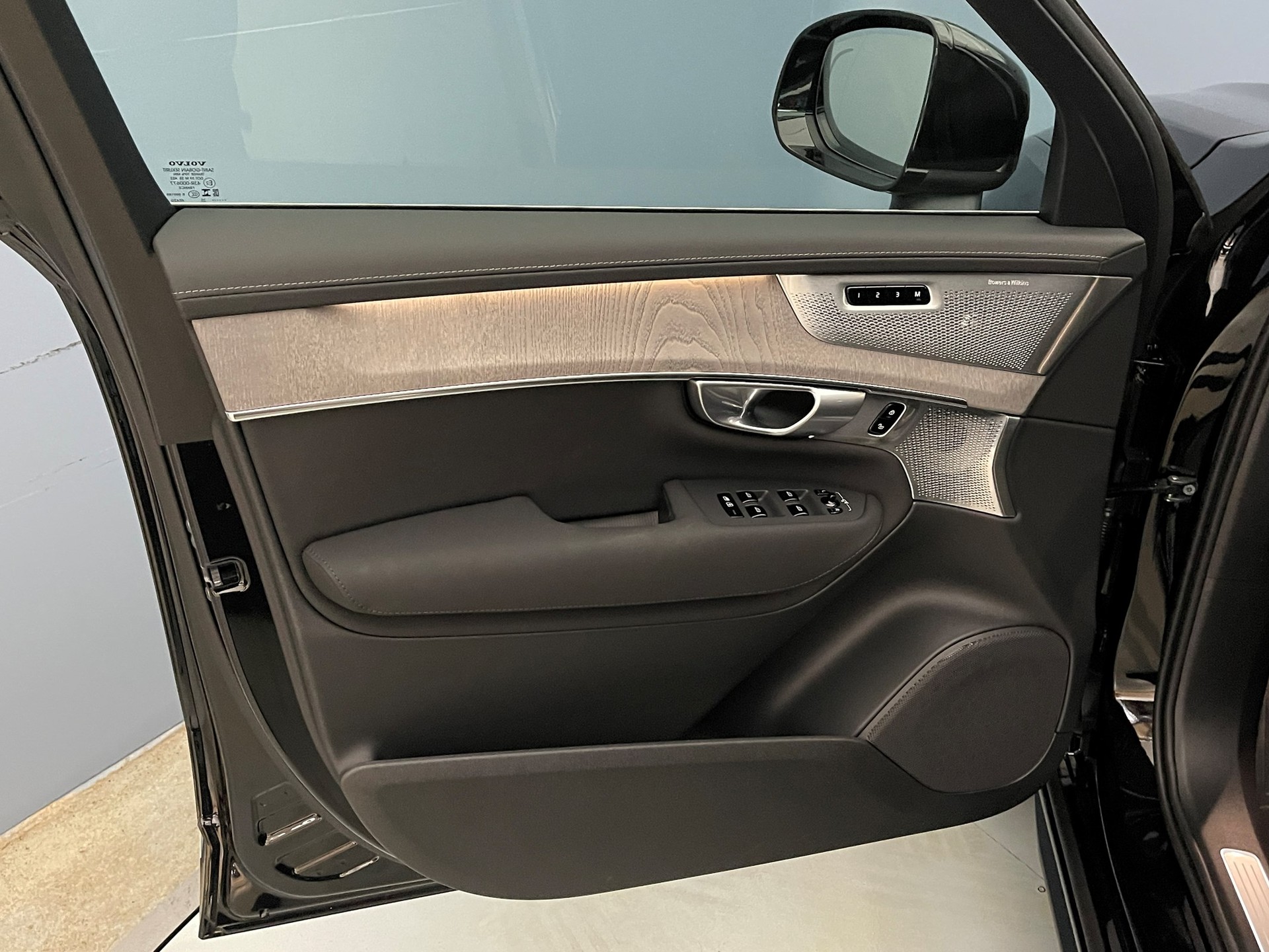 VOLVO XC90 2.0 T8 TE Ultra Bright eAWD-image-7