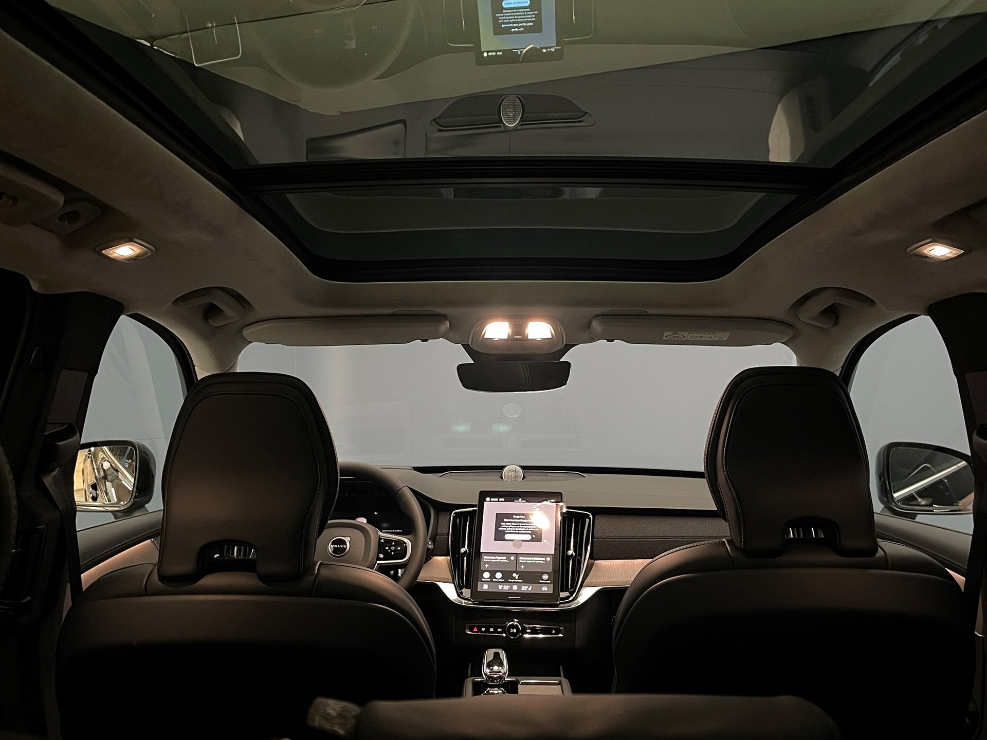 VOLVO XC90 2.0 T8 TE Ultra Bright eAWD-image-8