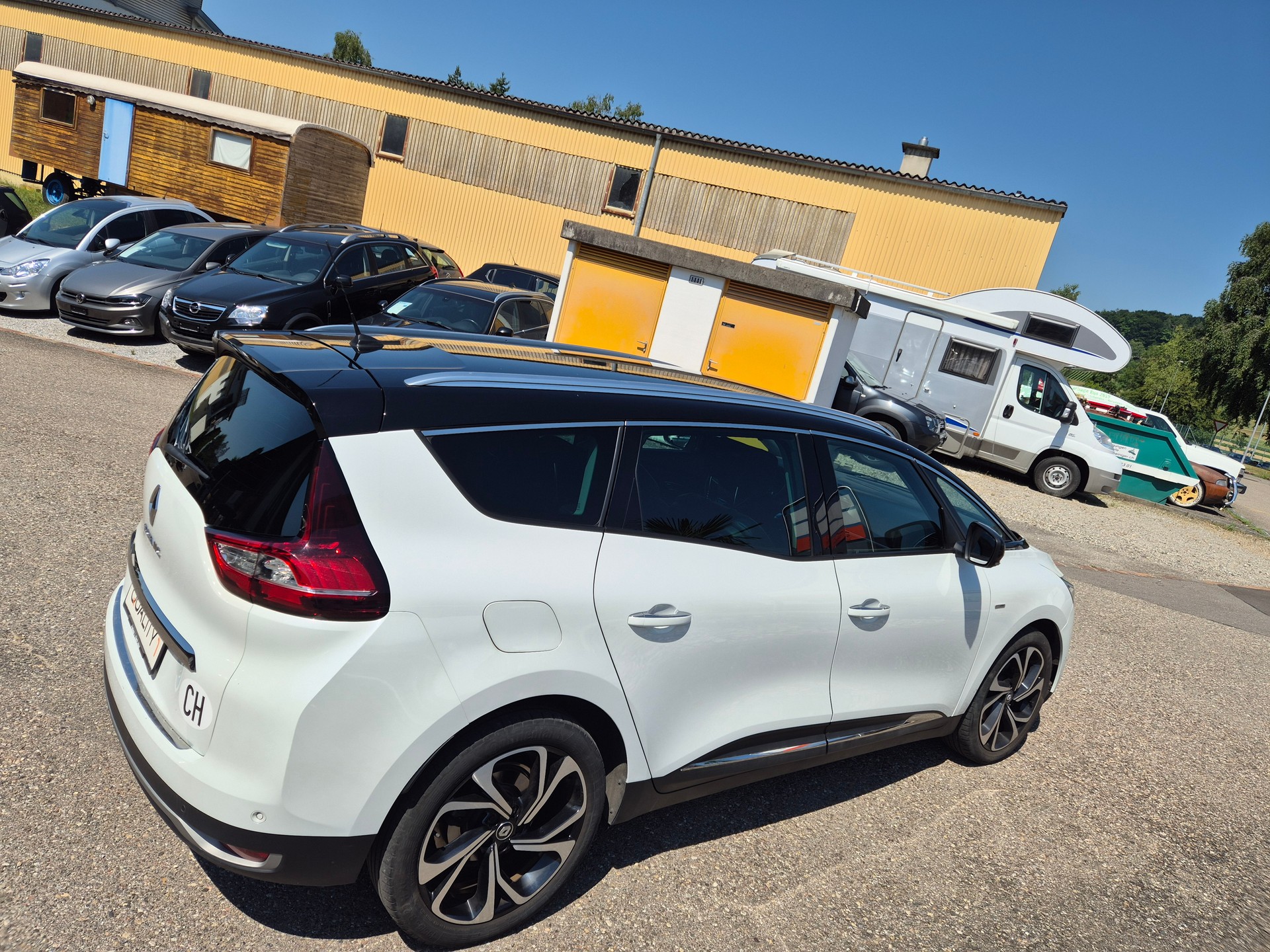 RENAULT Grand Scénic 1.6 dCi Bose EDC-showroom-element-3