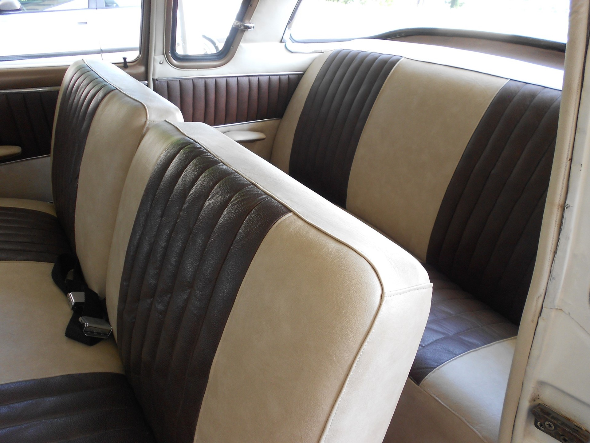 STUDEBAKER Hawk V8 1960-image-9