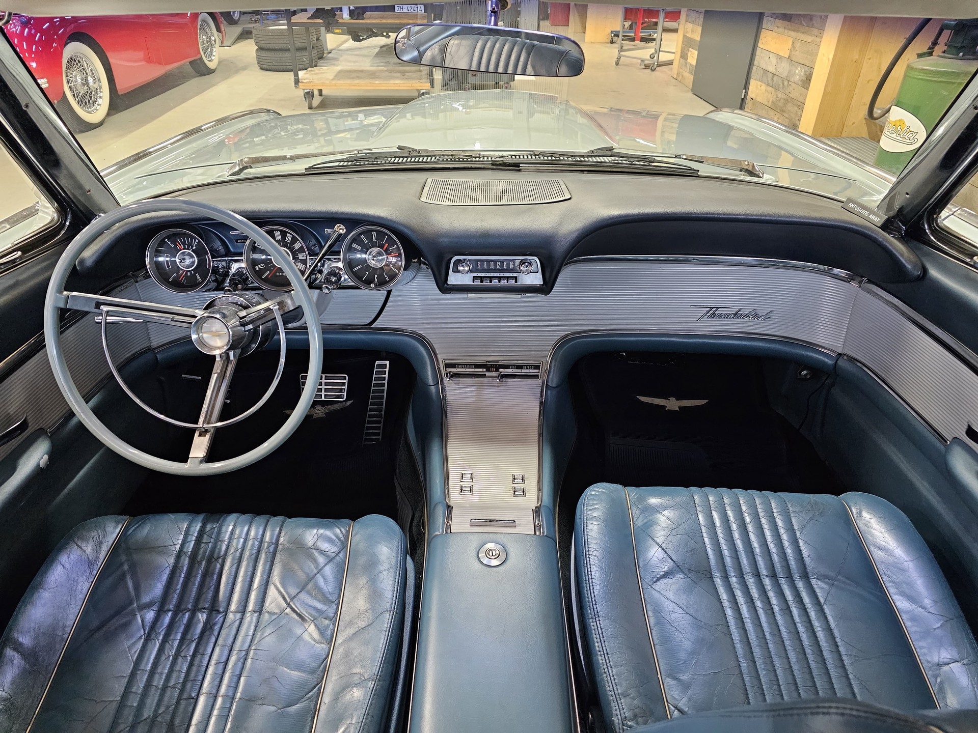 FORD Thunderbird-image-6