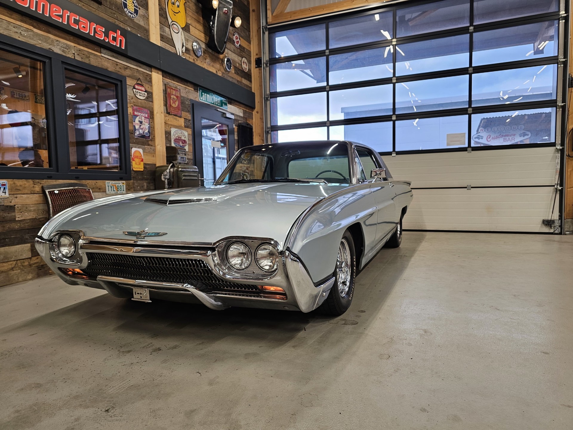 FORD Thunderbird-image-3