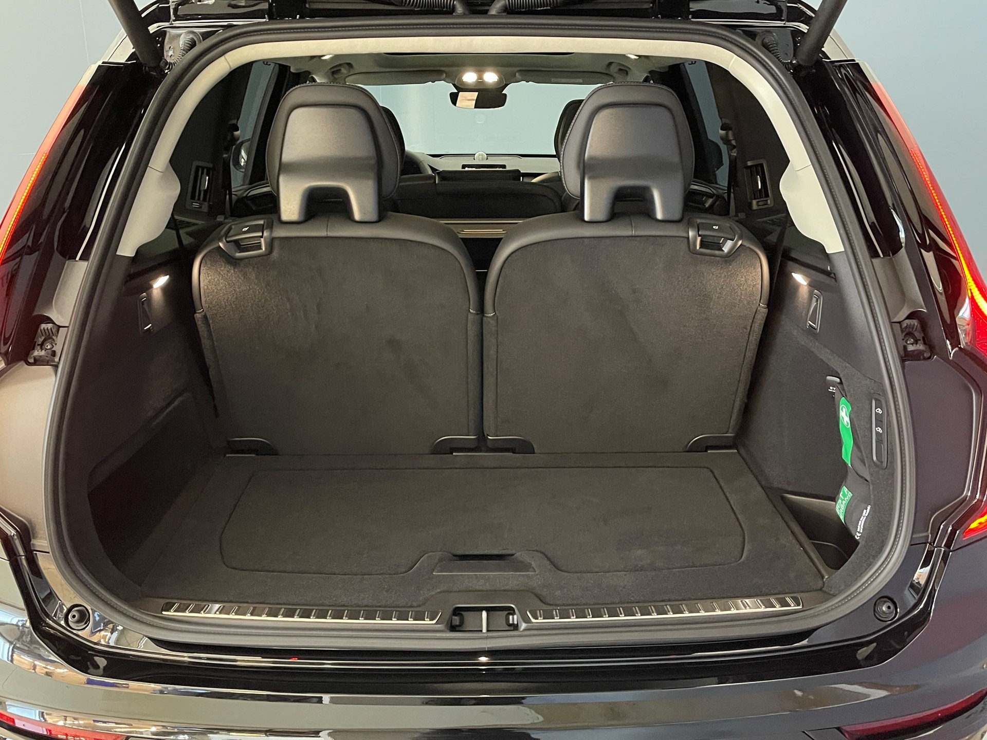 VOLVO XC90 2.0 T8 TE Ultra Dark eAWD-image-12