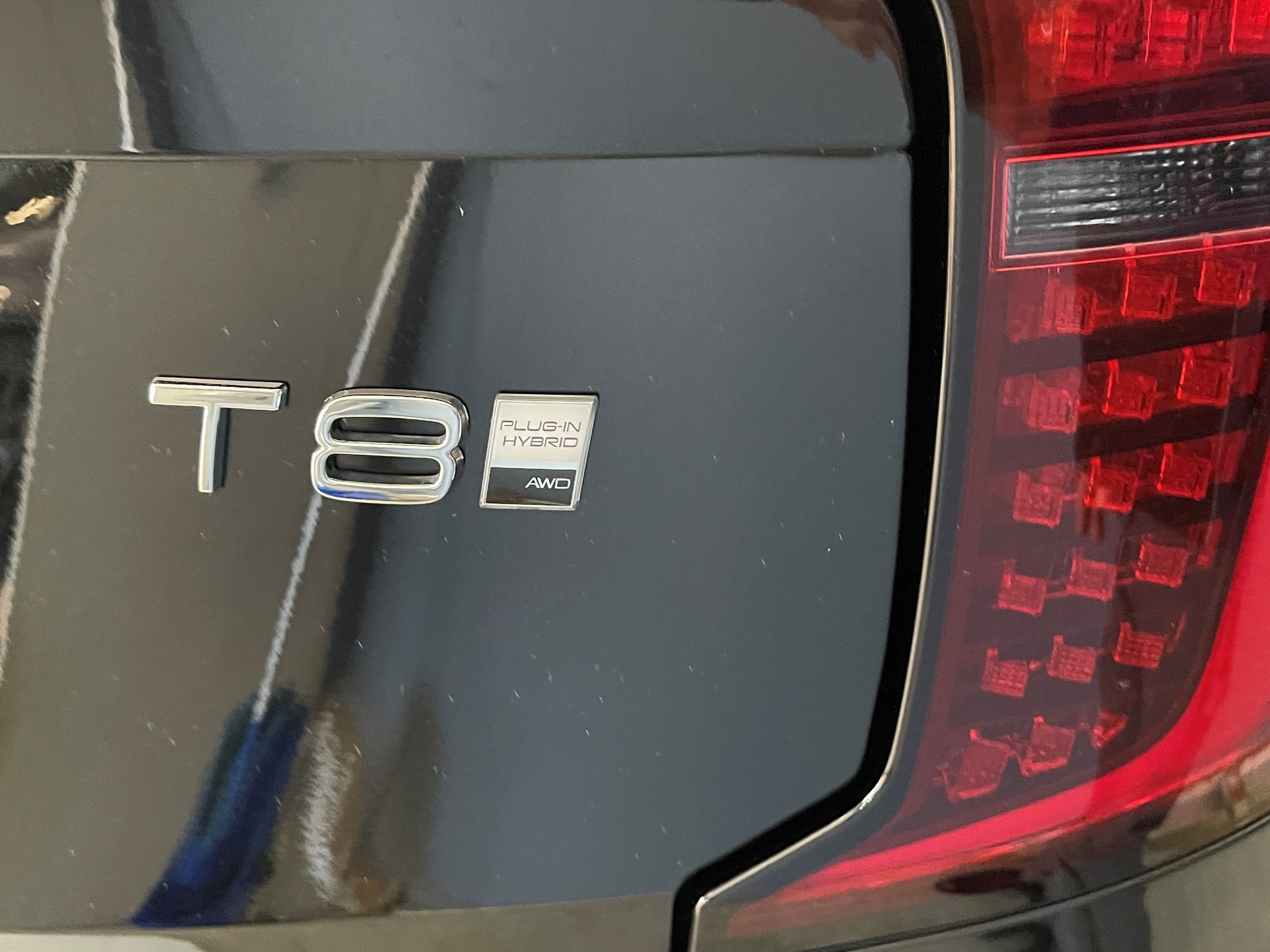 VOLVO XC90 2.0 T8 TE Ultra Dark eAWD-image-14