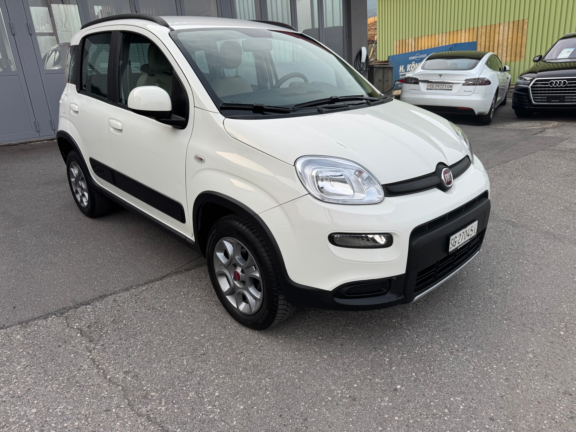 FIAT Panda 1.3 MJ Pop 4x4-showroom-element-1