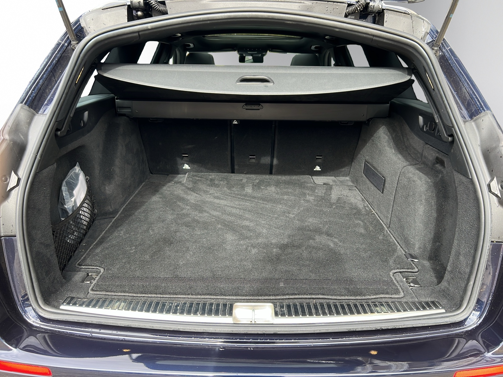 Image MERCEDES-BENZ E-400 E 400 d T 4Matic AMG Line 9G-Tronic