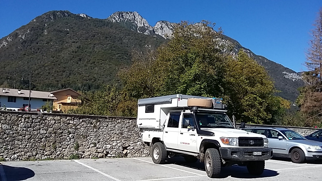 TOYOTA Land Cruiser HZJ79 DC Acquistare in vendita