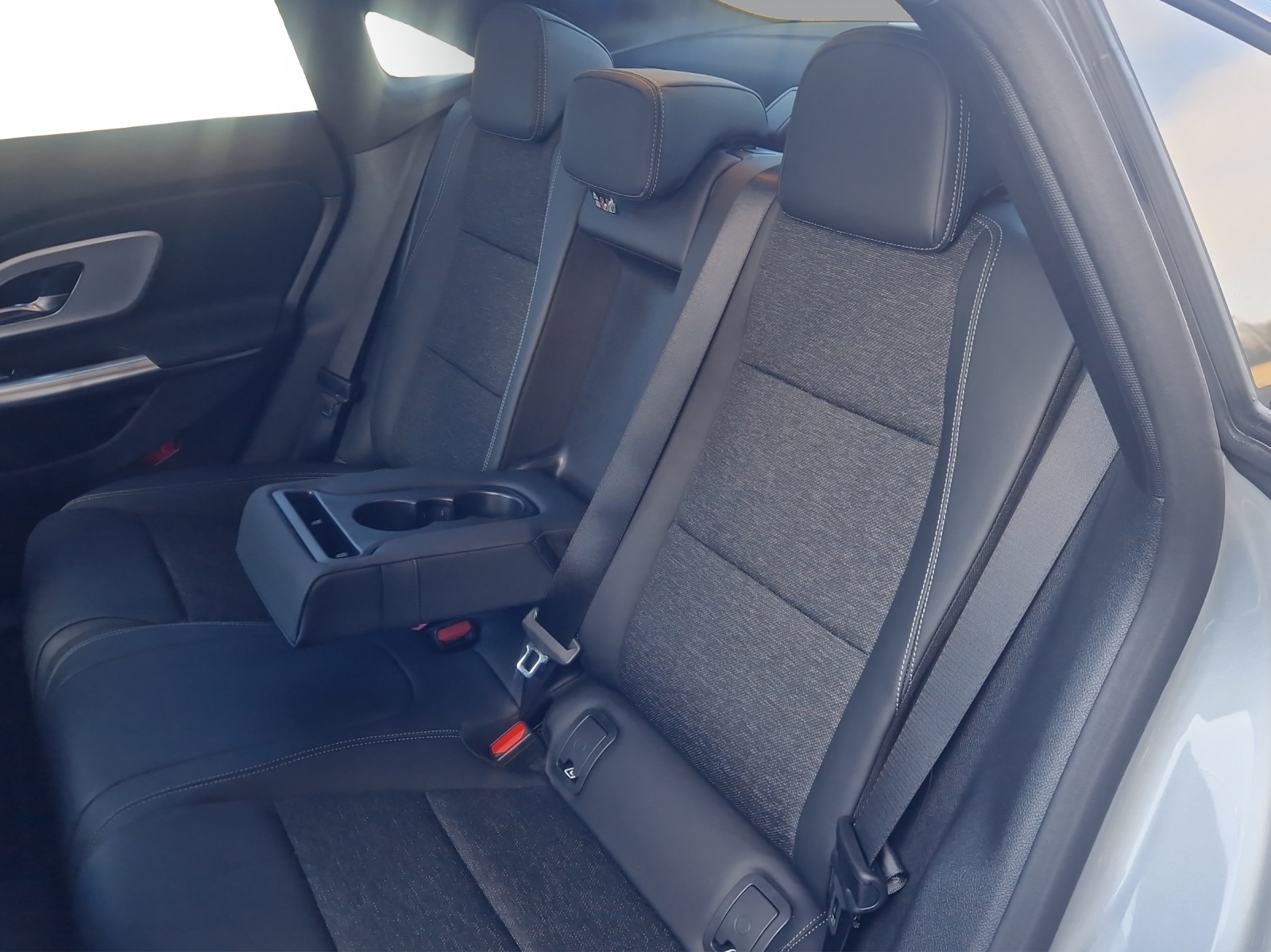 Image MERCEDES-BENZ CLA-200 CLA 200 8G-DCT 4Matic