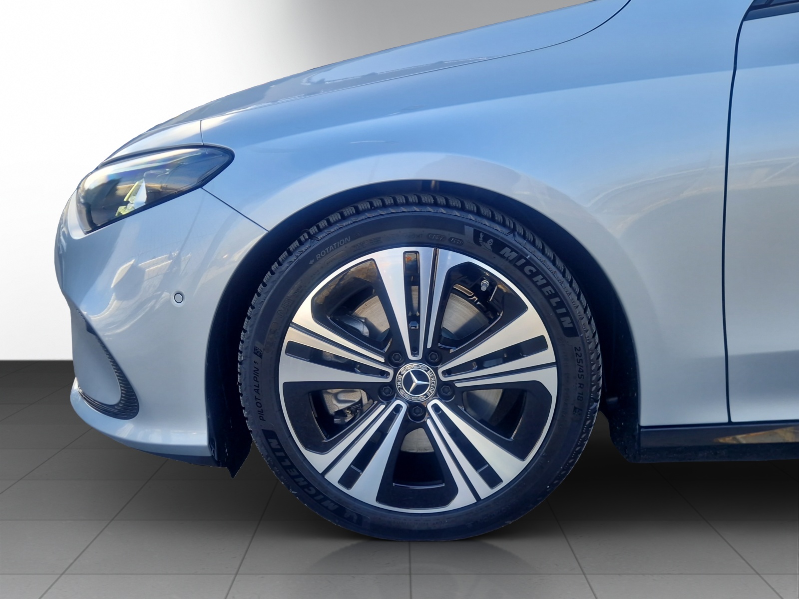 Image MERCEDES-BENZ CLA-200 CLA 200 8G-DCT 4Matic