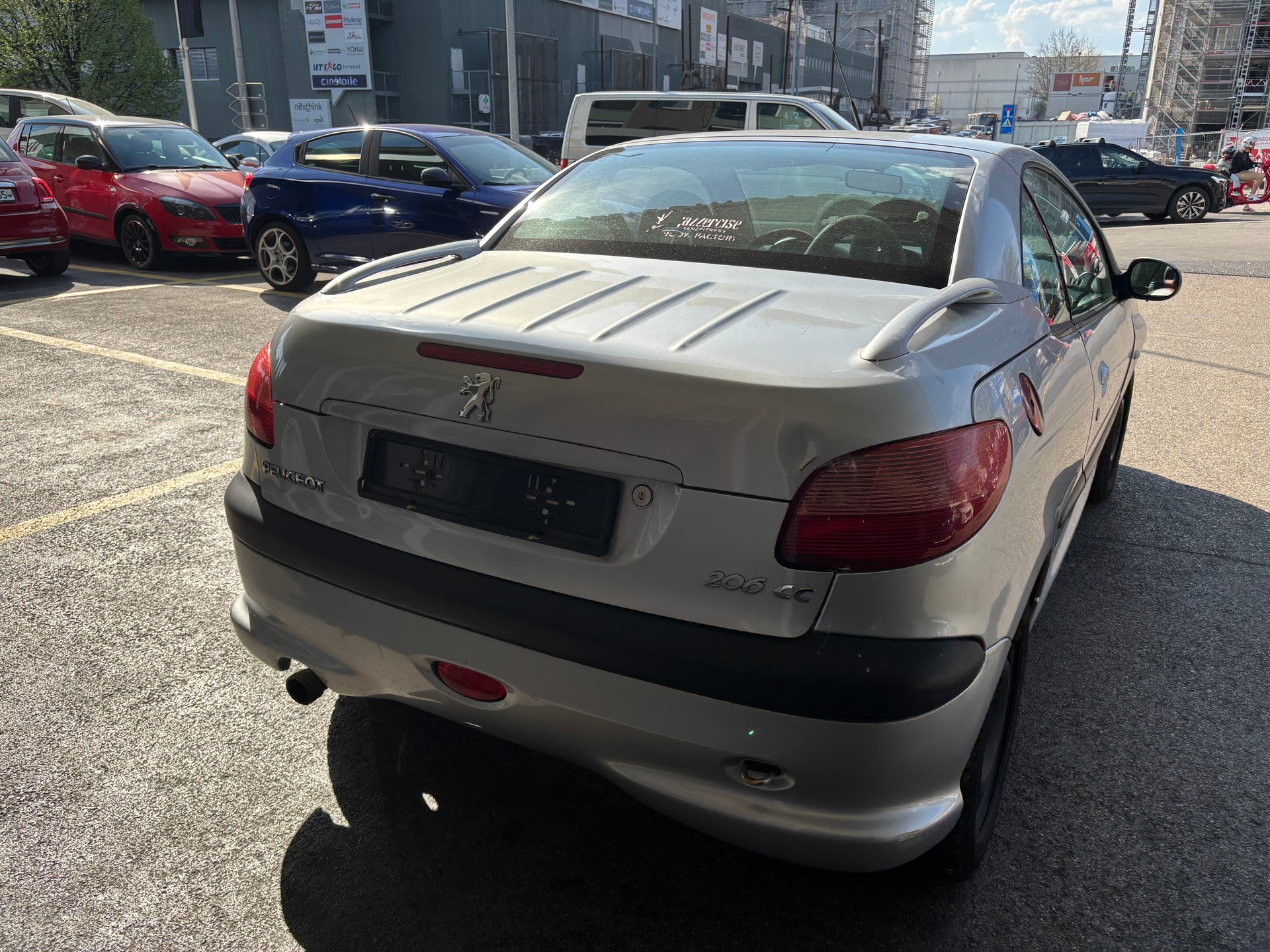 PEUGEOT 206CC-showroom-element-3