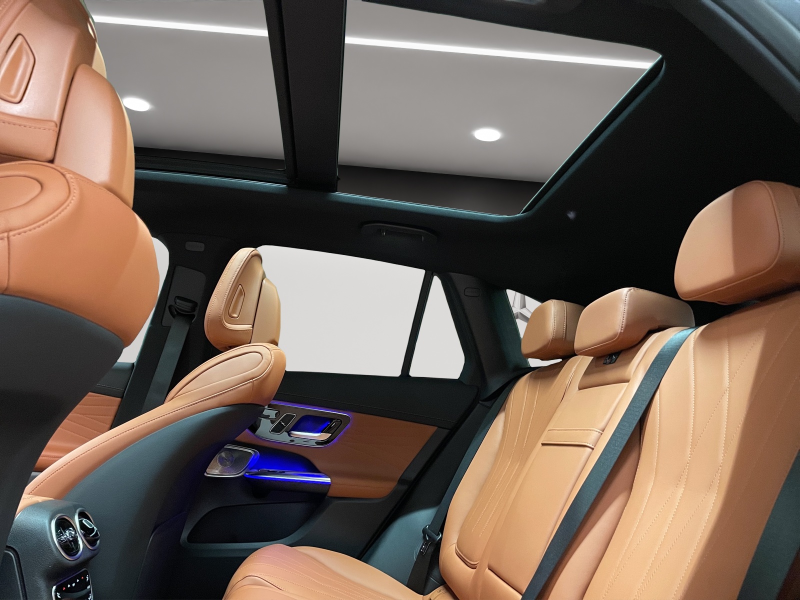 Image MERCEDES-BENZ GLC-300 GLC 300 e 4Matic EQ Star 9G-Tronic