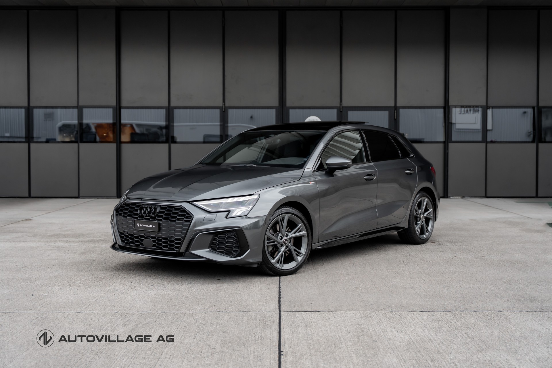 AUDI A3 Sportback 35 TFSI S line Attraction S-tronic