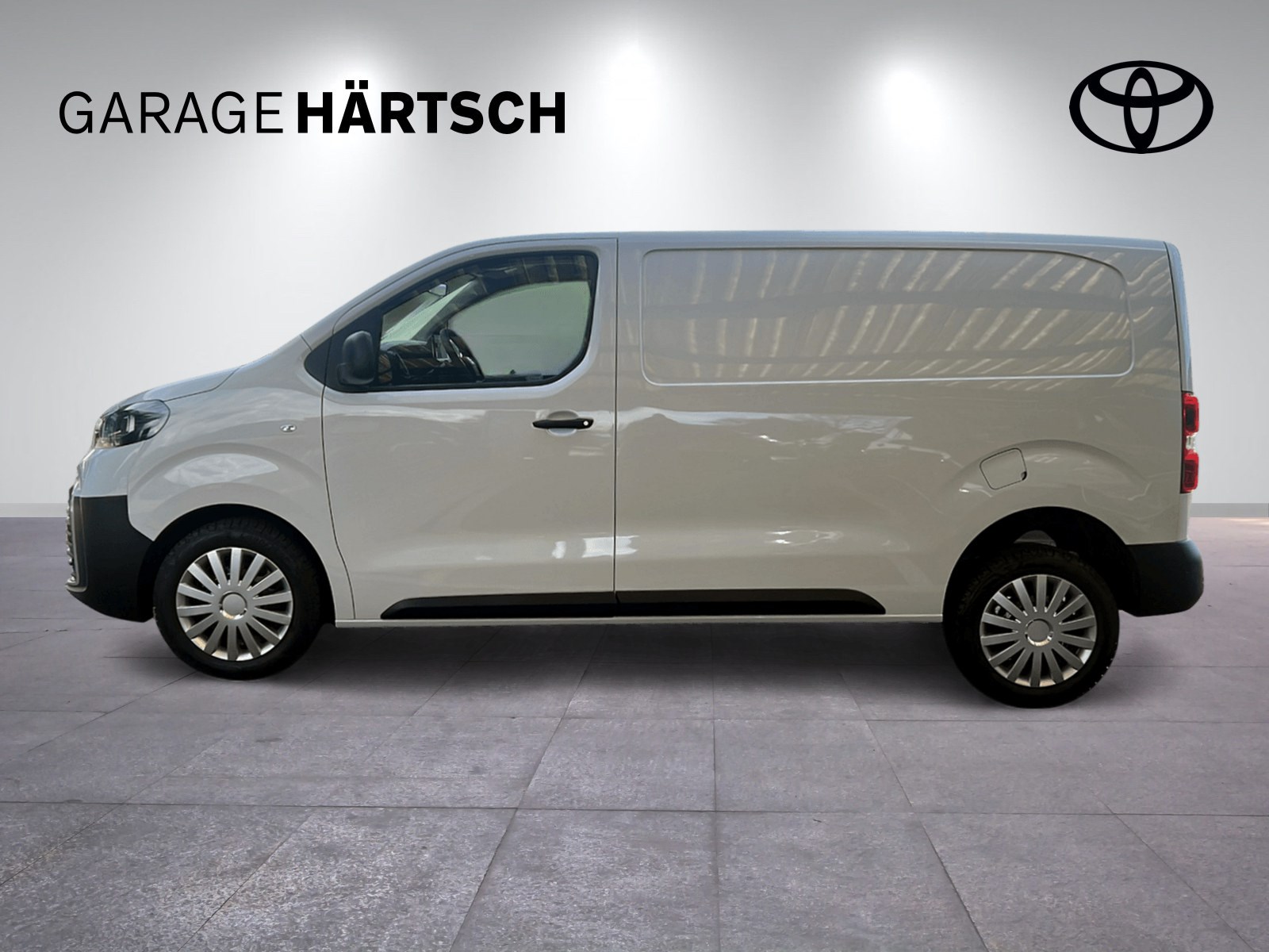 TOYOTA PROACE Van L1 2.0 D Advanced-showroom-element-1