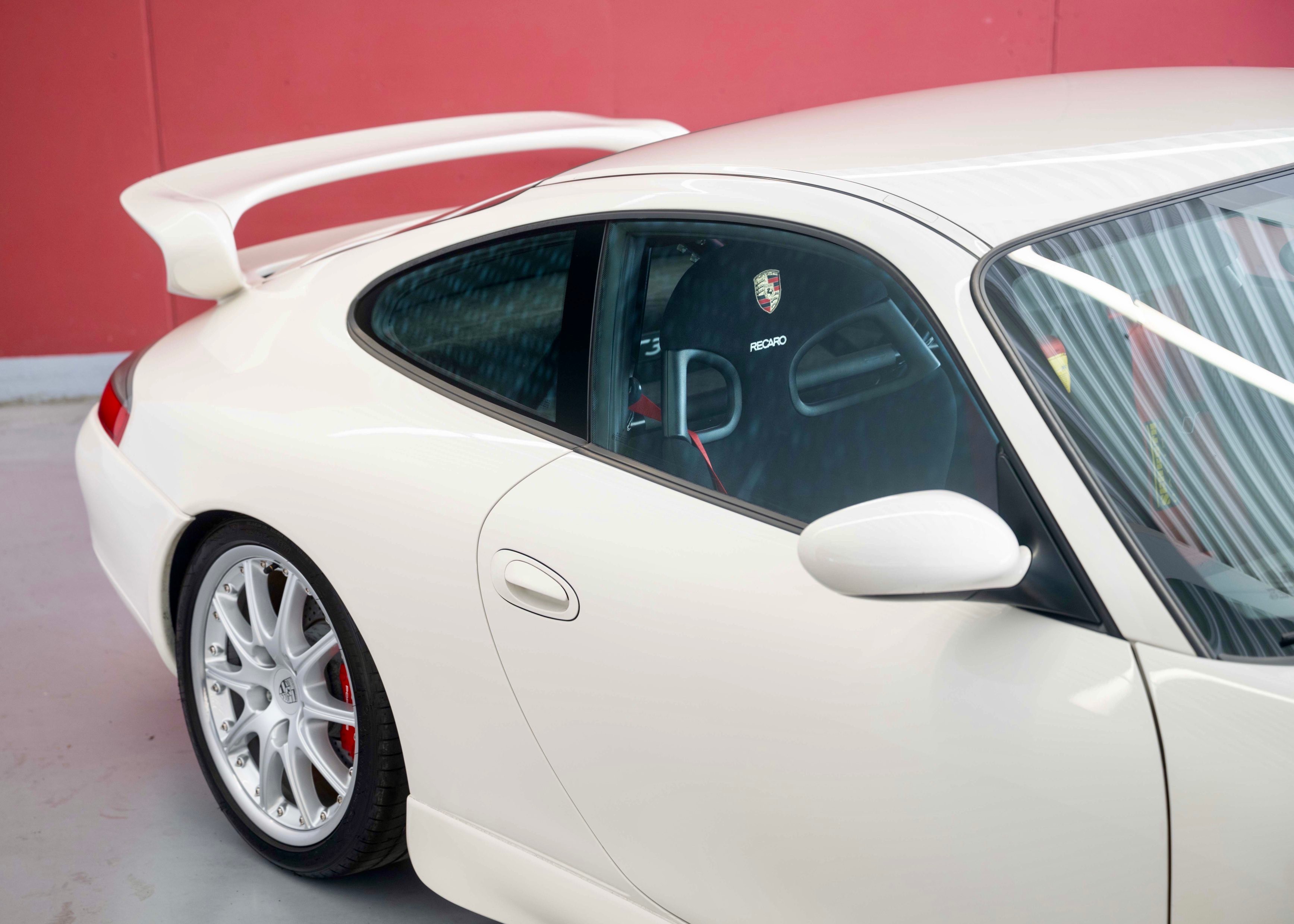 Image PORSCHE 911 911 GT3 Clubsport Biarritz White (L9A2)