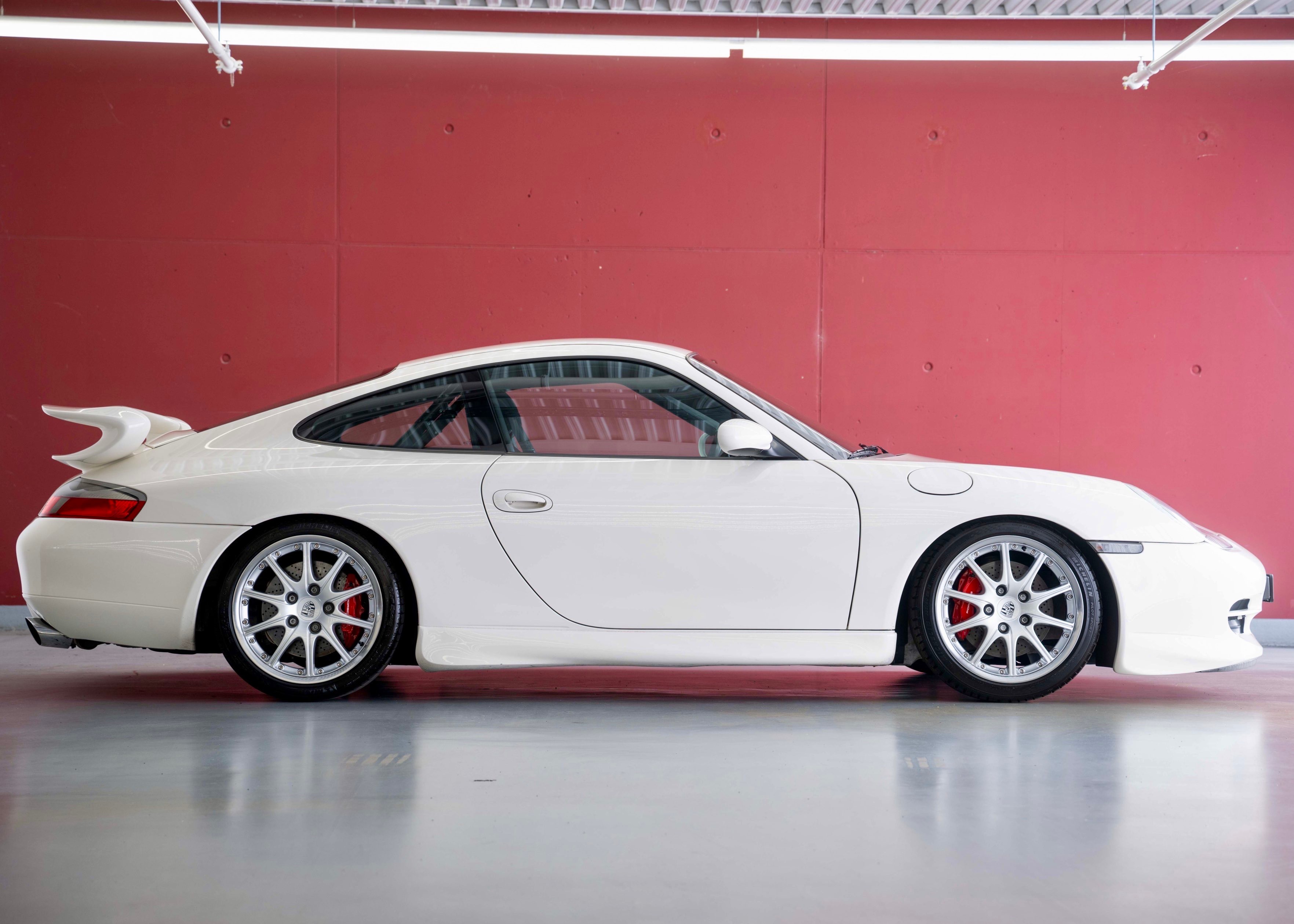 Image PORSCHE 911 911 GT3 Clubsport Biarritz White (L9A2)
