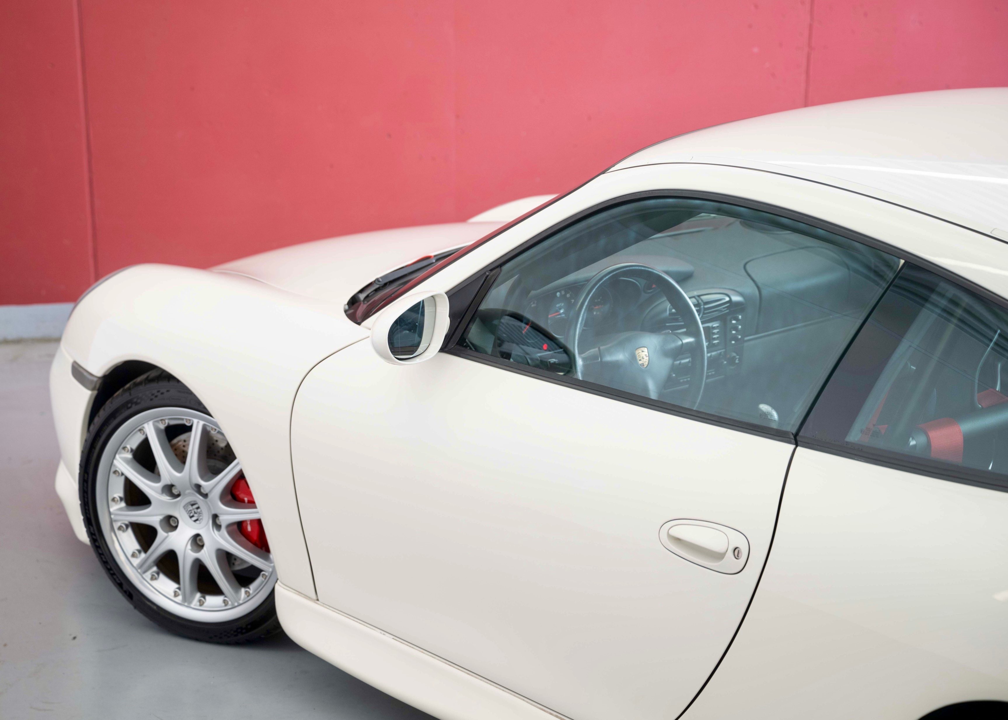 Image PORSCHE 911 911 GT3 Clubsport Biarritz White (L9A2)