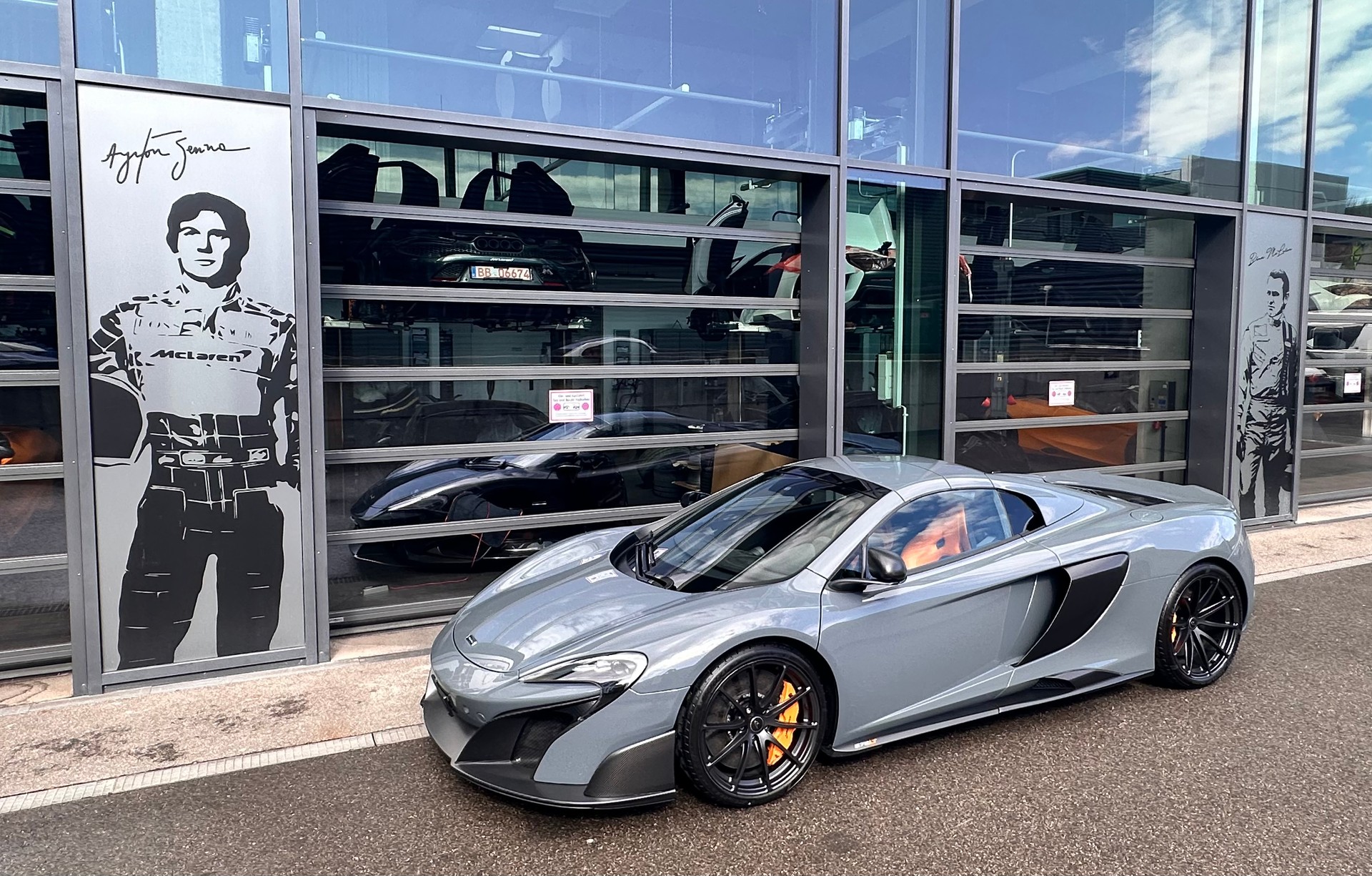McLAREN 675LT Spider 3.8 V8 SSG-image-1