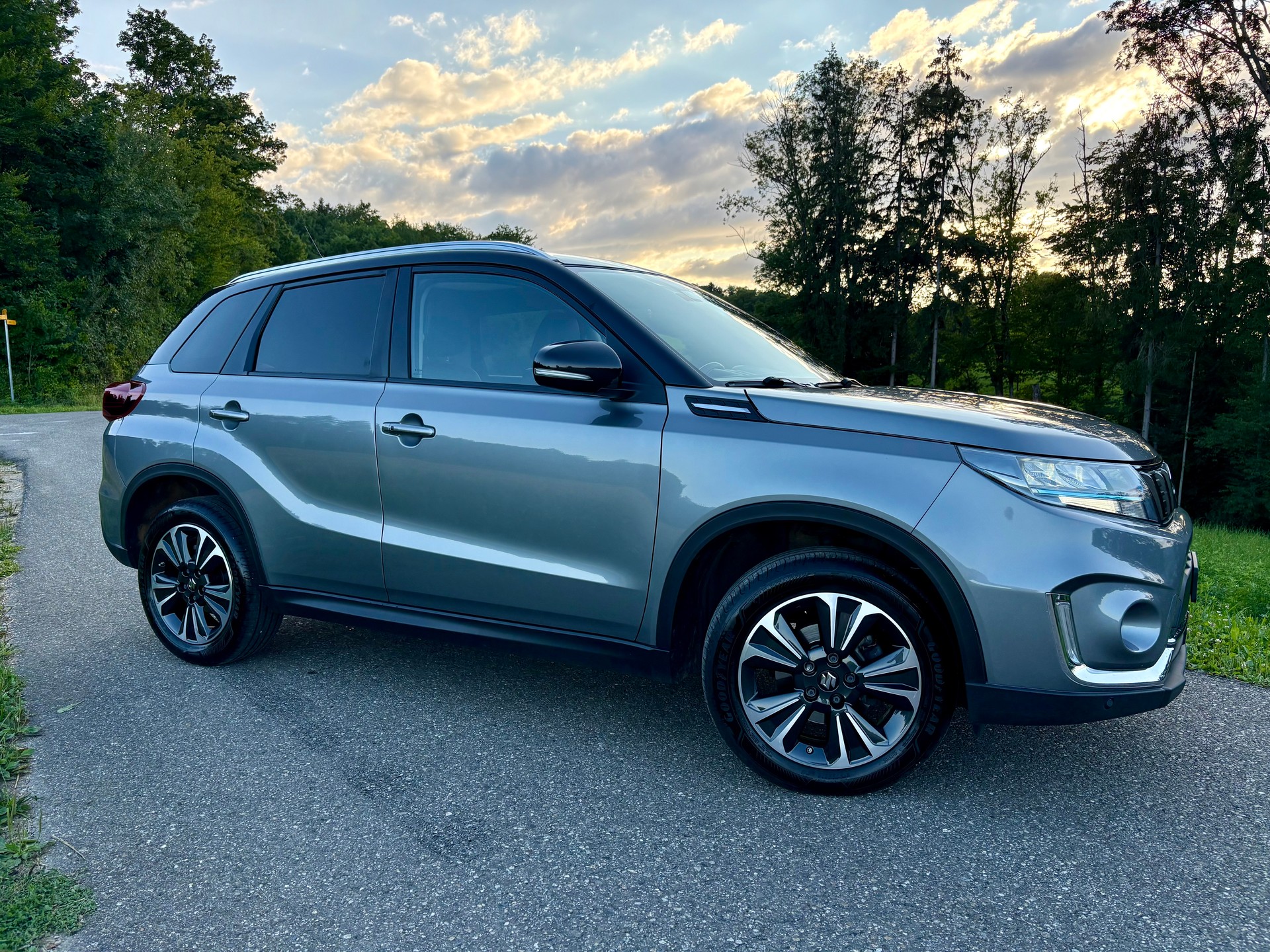 SUZUKI Vitara 1.4 Boosterjet Compact Top Hybrid